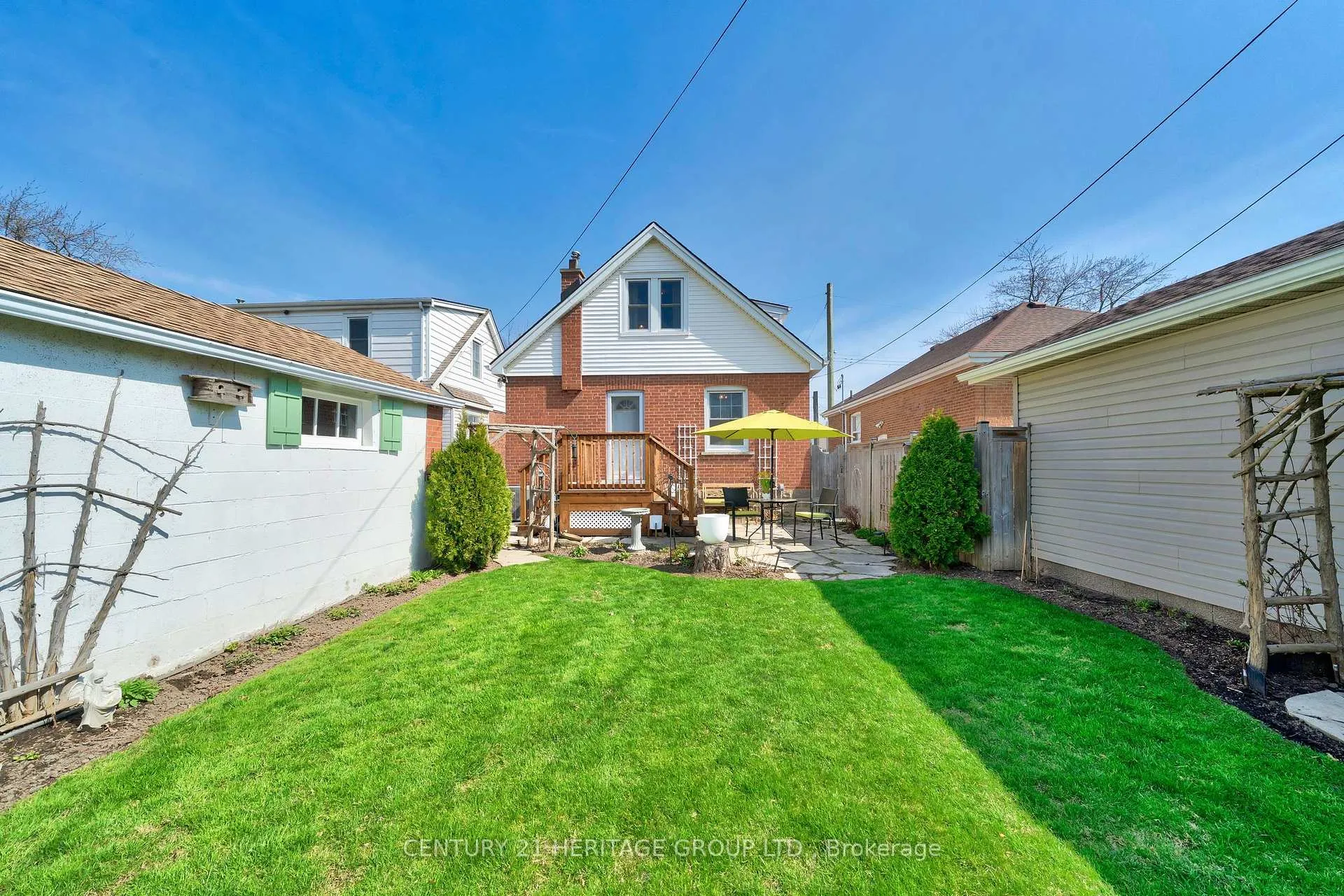 Photo 35 of 22 Churchill Avenue, Hamilton, Centremount — HOMEH