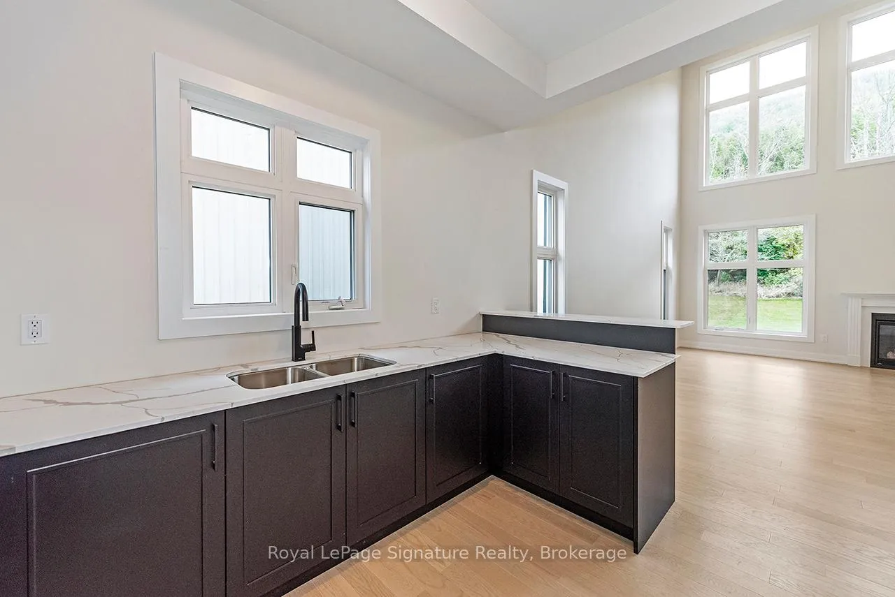 Photo 9 of 126 Dorothy Drive, Blue Mountains — HOMEH