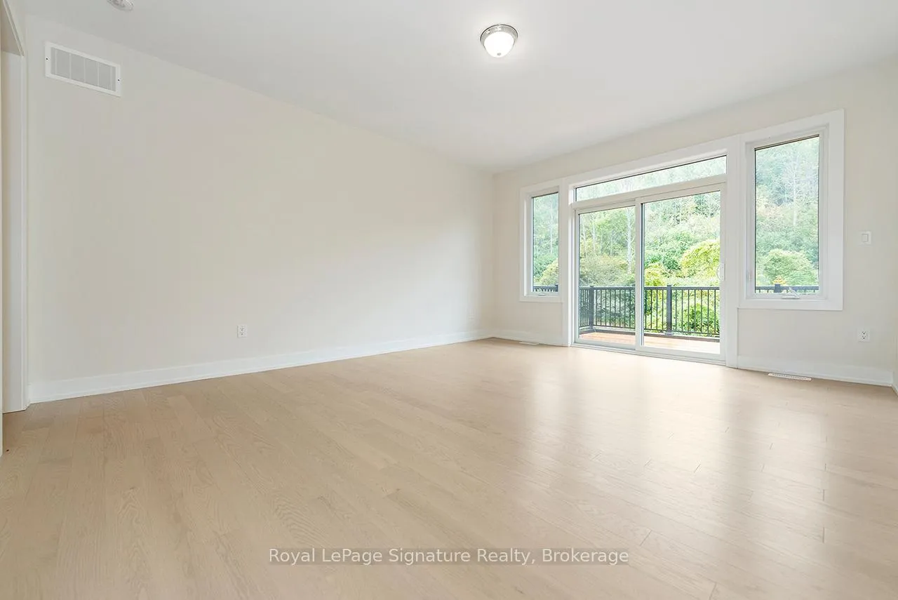Photo 28 of 126 Dorothy Drive, Blue Mountains — HOMEH