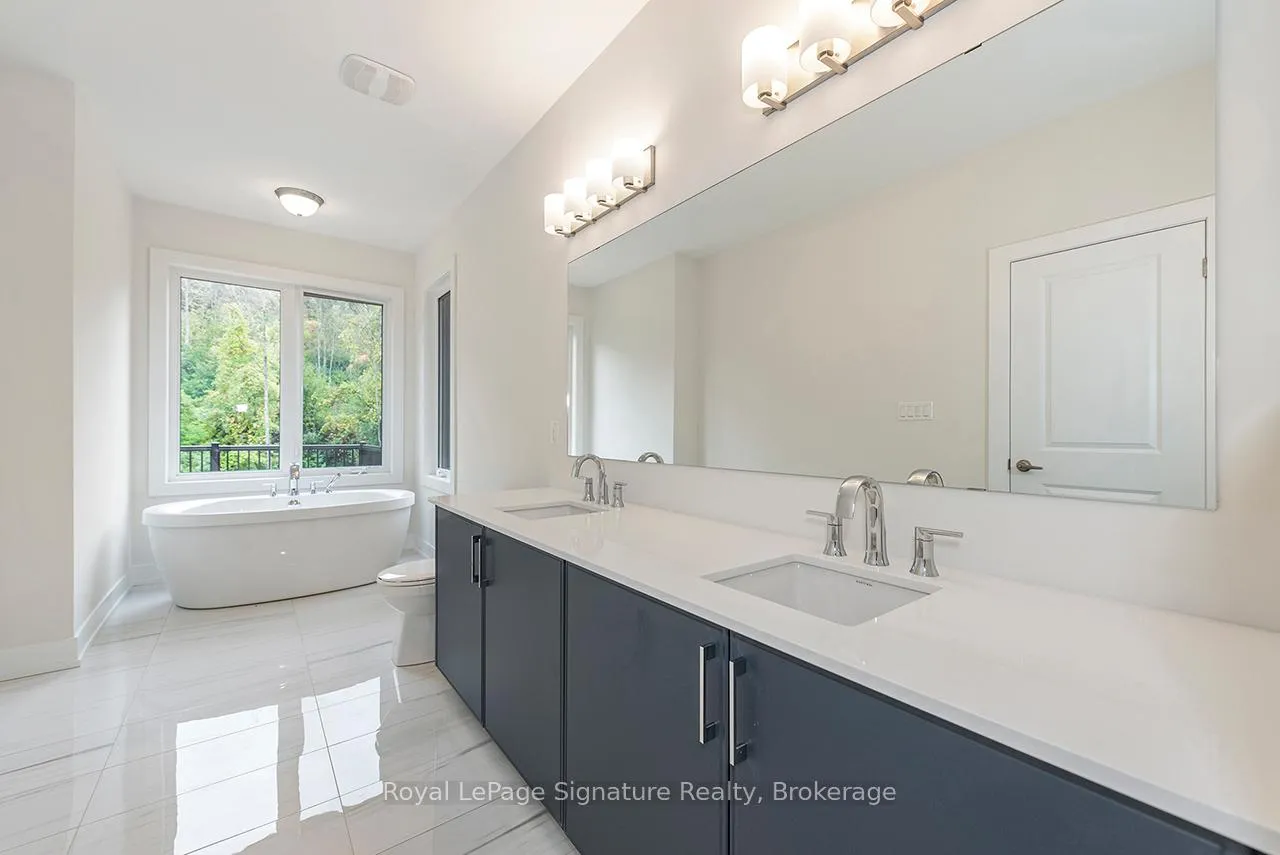 Photo 32 of 126 Dorothy Drive, Blue Mountains — HOMEH