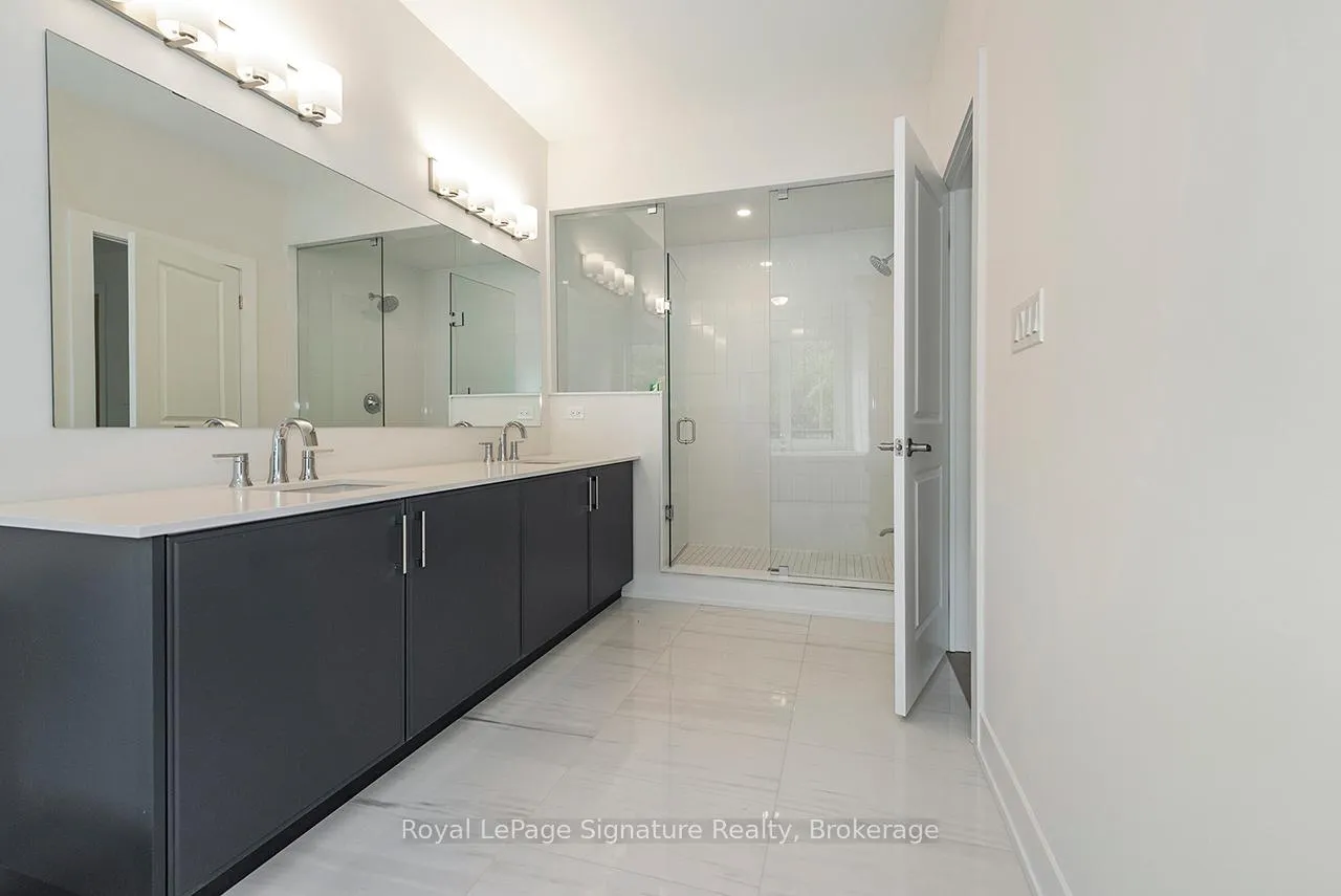 Photo 33 of 126 Dorothy Drive, Blue Mountains — HOMEH
