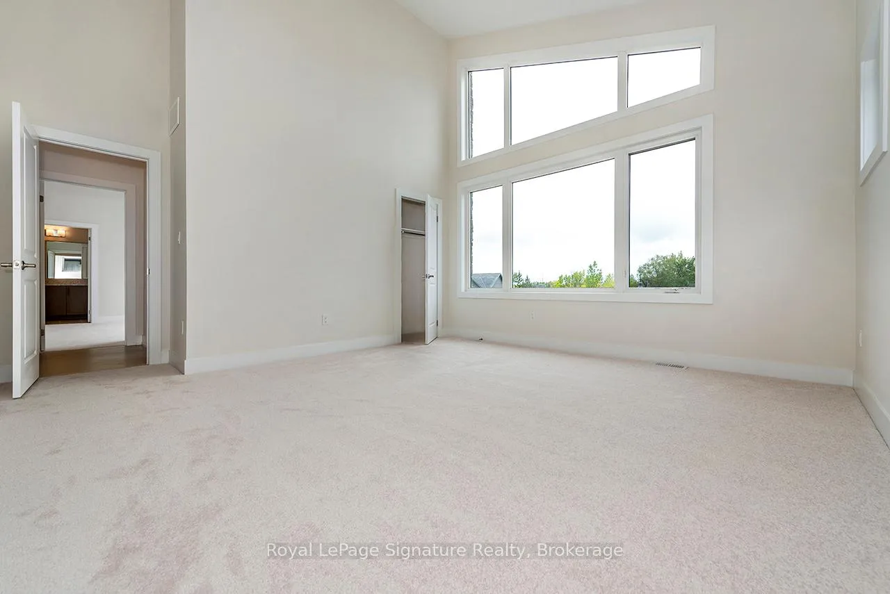 Photo 35 of 126 Dorothy Drive, Blue Mountains — HOMEH