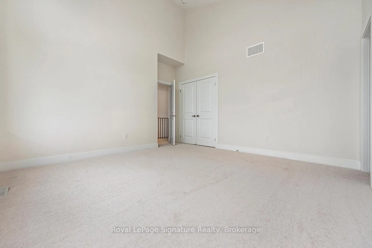 Photo 42 of 126 Dorothy Drive, Blue Mountains — HOMEH