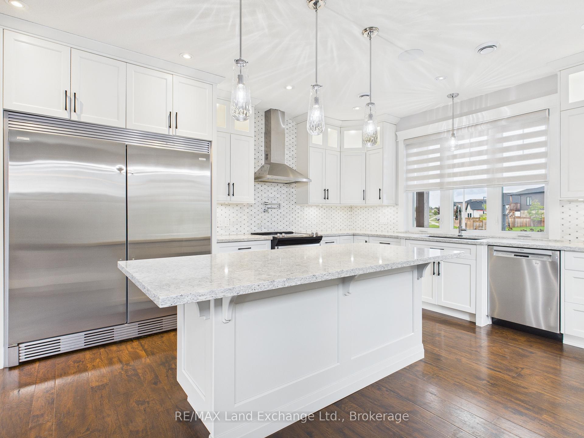 Photo 8 of 24 Lakefield Drive, Kincardine — HOMEH