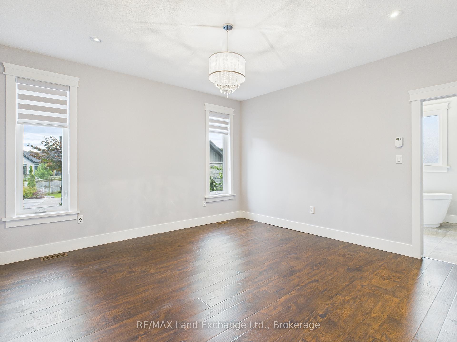 Photo 13 of 24 Lakefield Drive, Kincardine — HOMEH