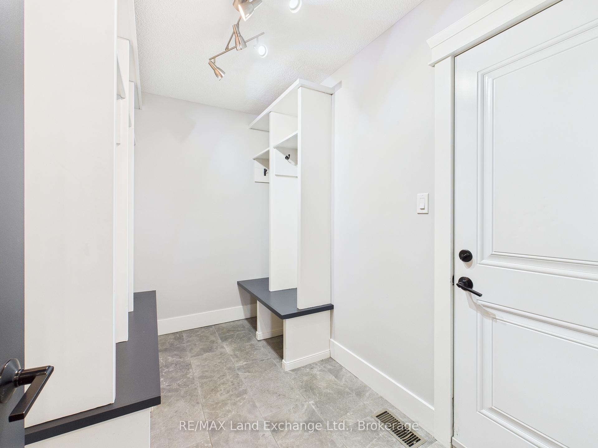 Photo 18 of 24 Lakefield Drive, Kincardine — HOMEH