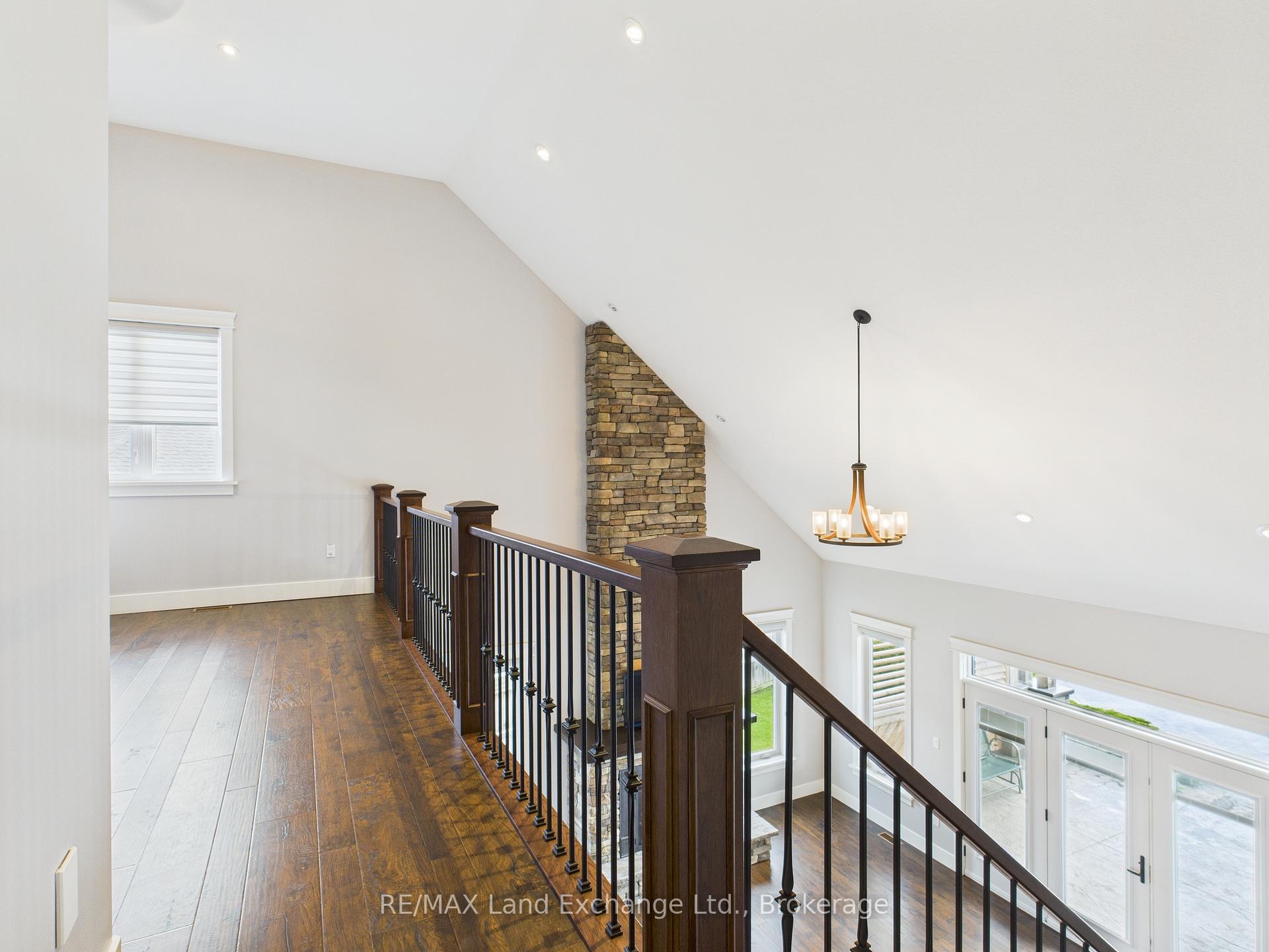 Photo 22 of 24 Lakefield Drive, Kincardine — HOMEH