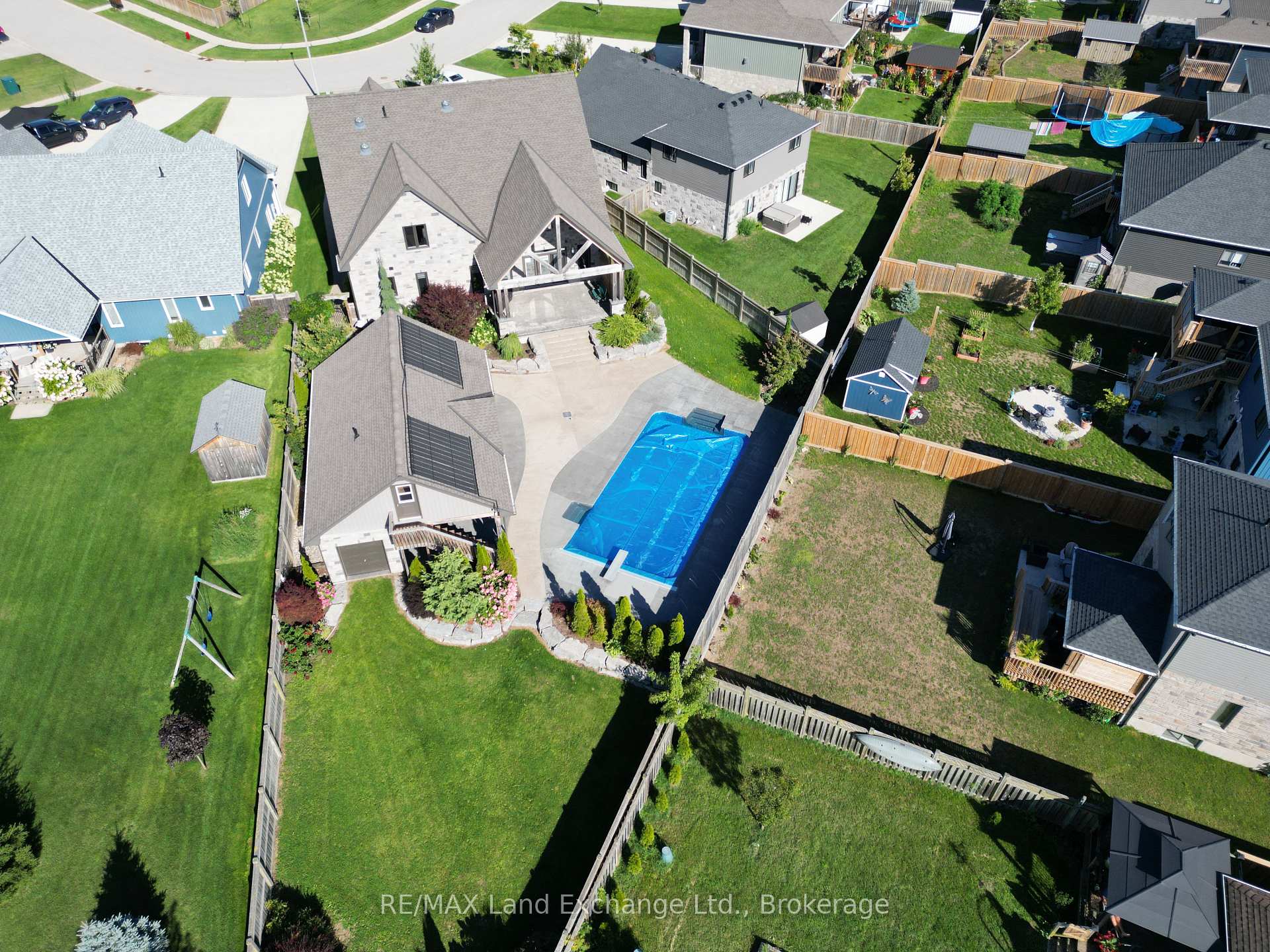 Photo 41 of 24 Lakefield Drive, Kincardine — HOMEH