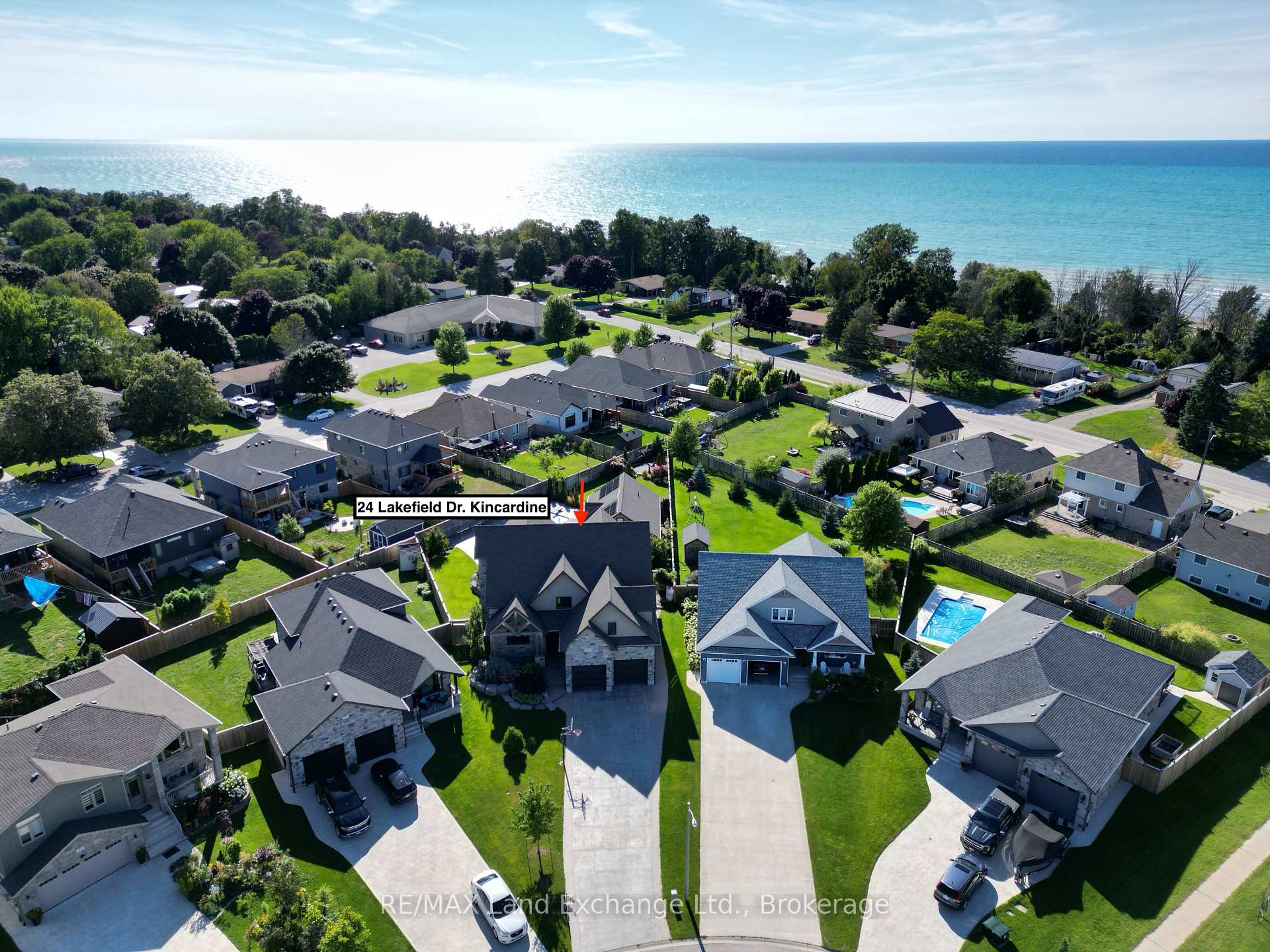 Photo 43 of 24 Lakefield Drive, Kincardine — HOMEH