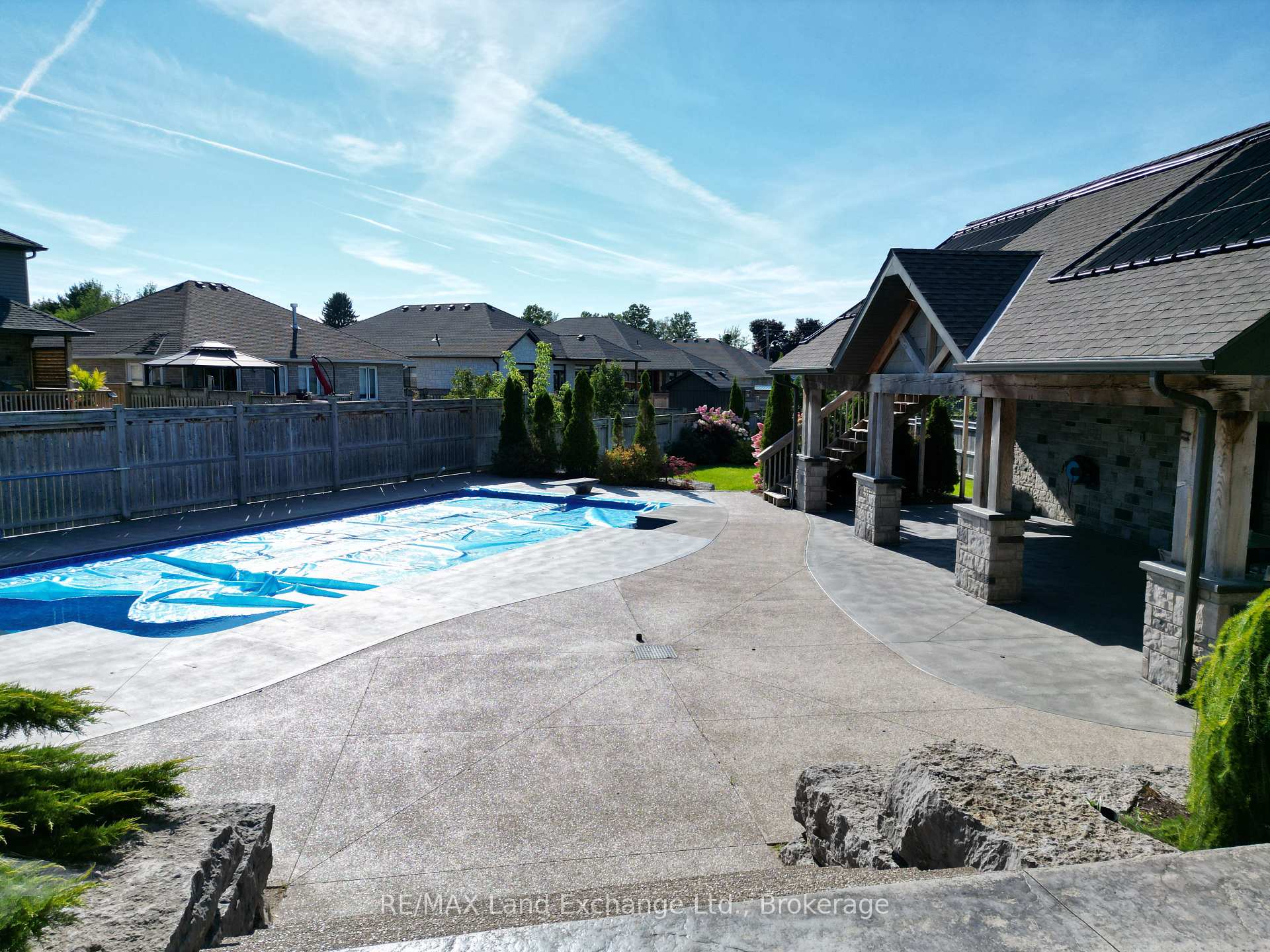 Photo 45 of 24 Lakefield Drive, Kincardine — HOMEH