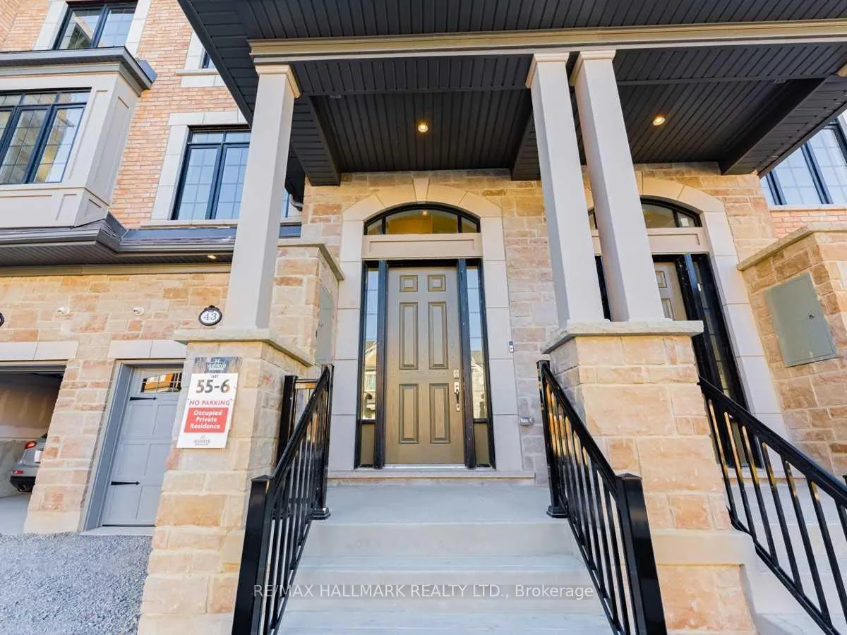 Photo 2 of 43 Gillivary Drive, Whitby, Rural Whitby — HOMEH