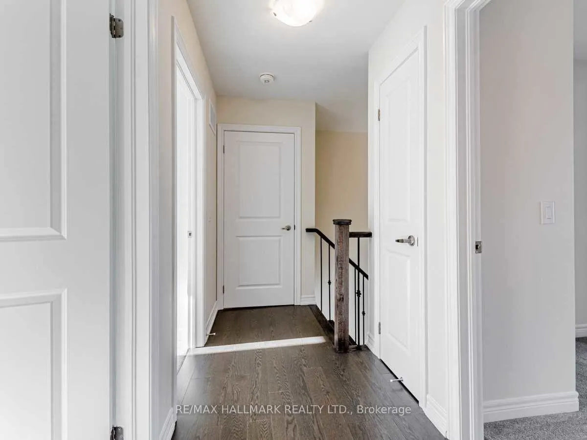 Photo 18 of 43 Gillivary Drive, Whitby, Rural Whitby — HOMEH