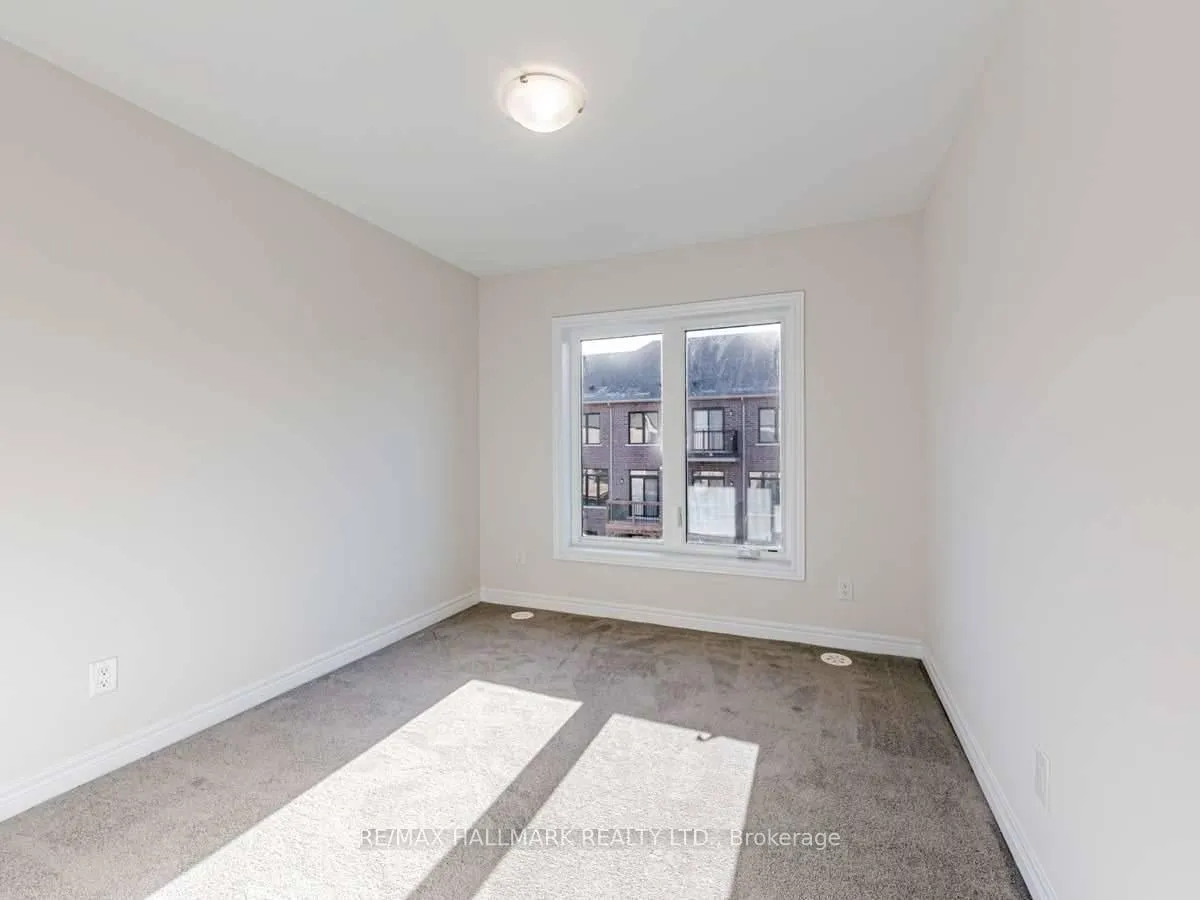 Photo 26 of 43 Gillivary Drive, Whitby, Rural Whitby — HOMEH