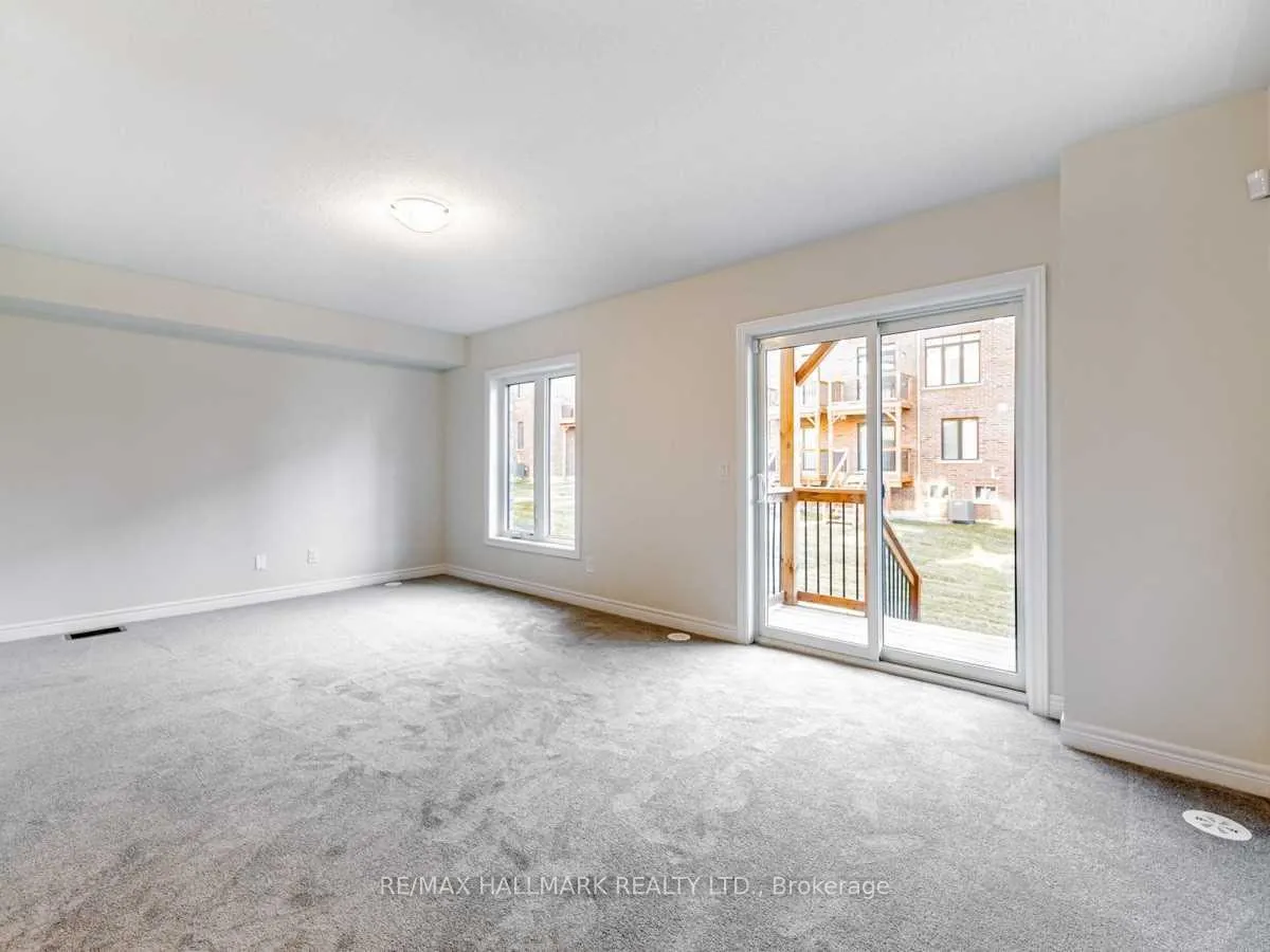 Photo 31 of 43 Gillivary Drive, Whitby, Rural Whitby — HOMEH
