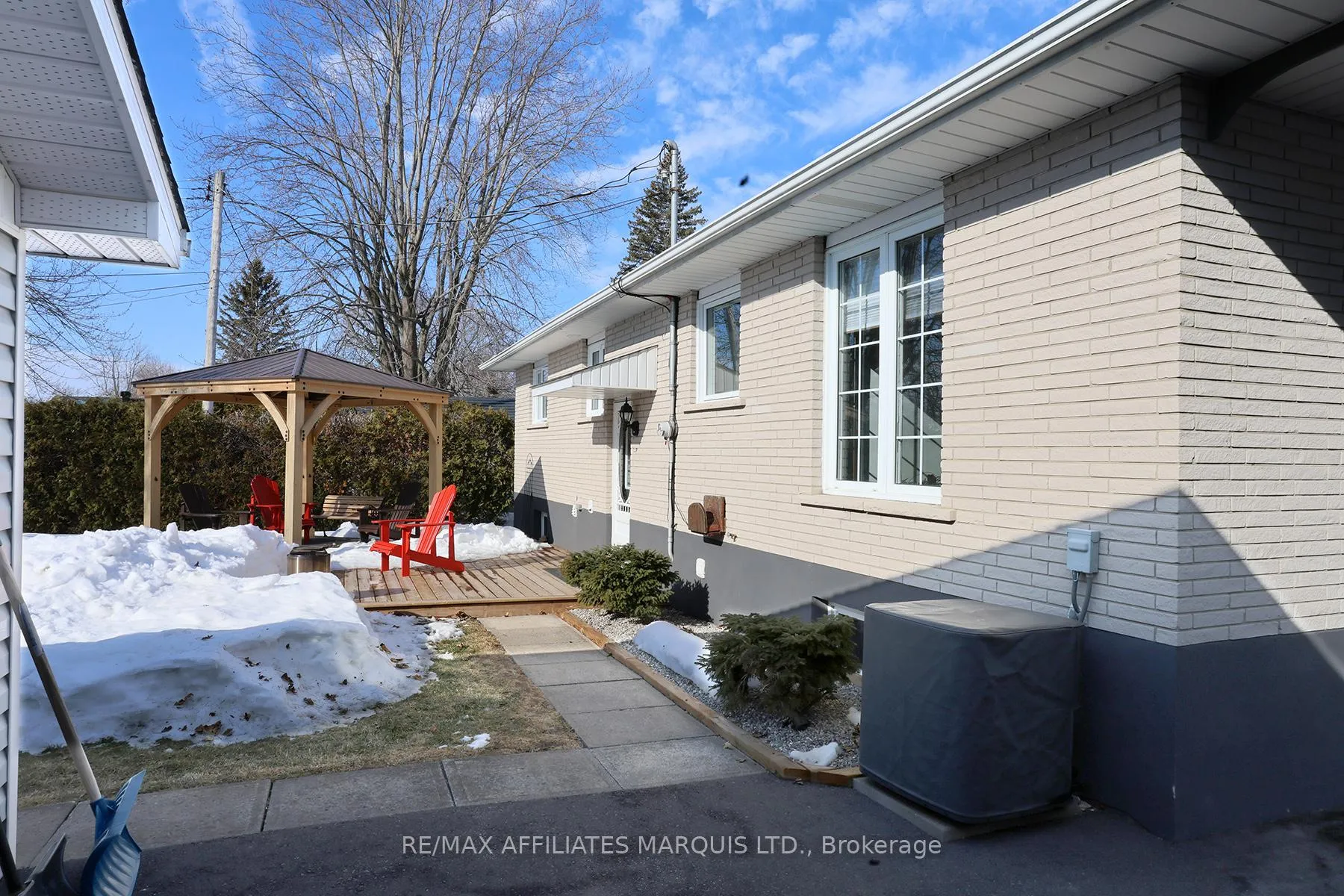 Photo 5 of 22 Pine Street, South Stormont, Ingleside — HOMEH