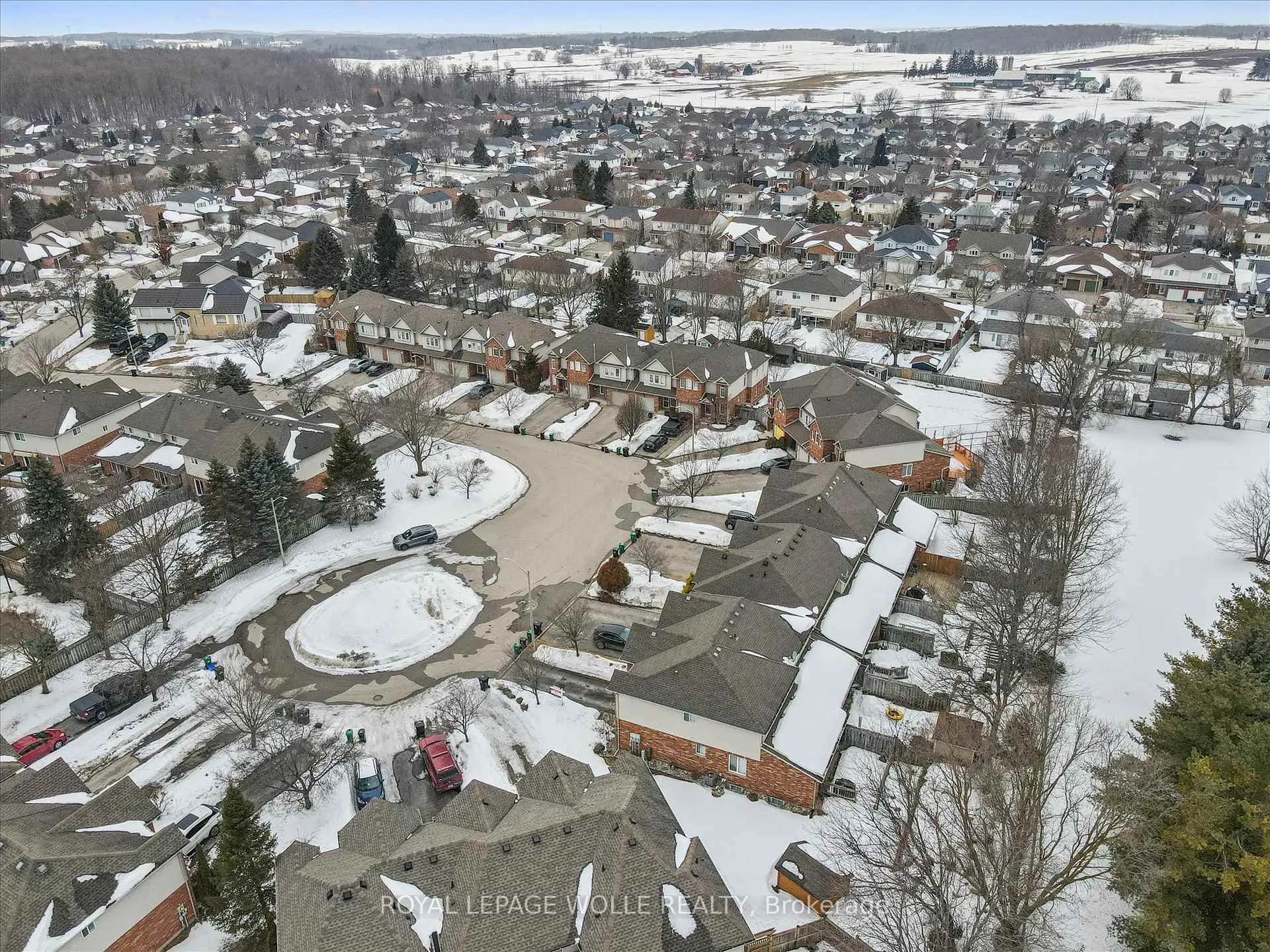 Photo 42 of 656 Inglis Falls Place, Waterloo — HOMEH