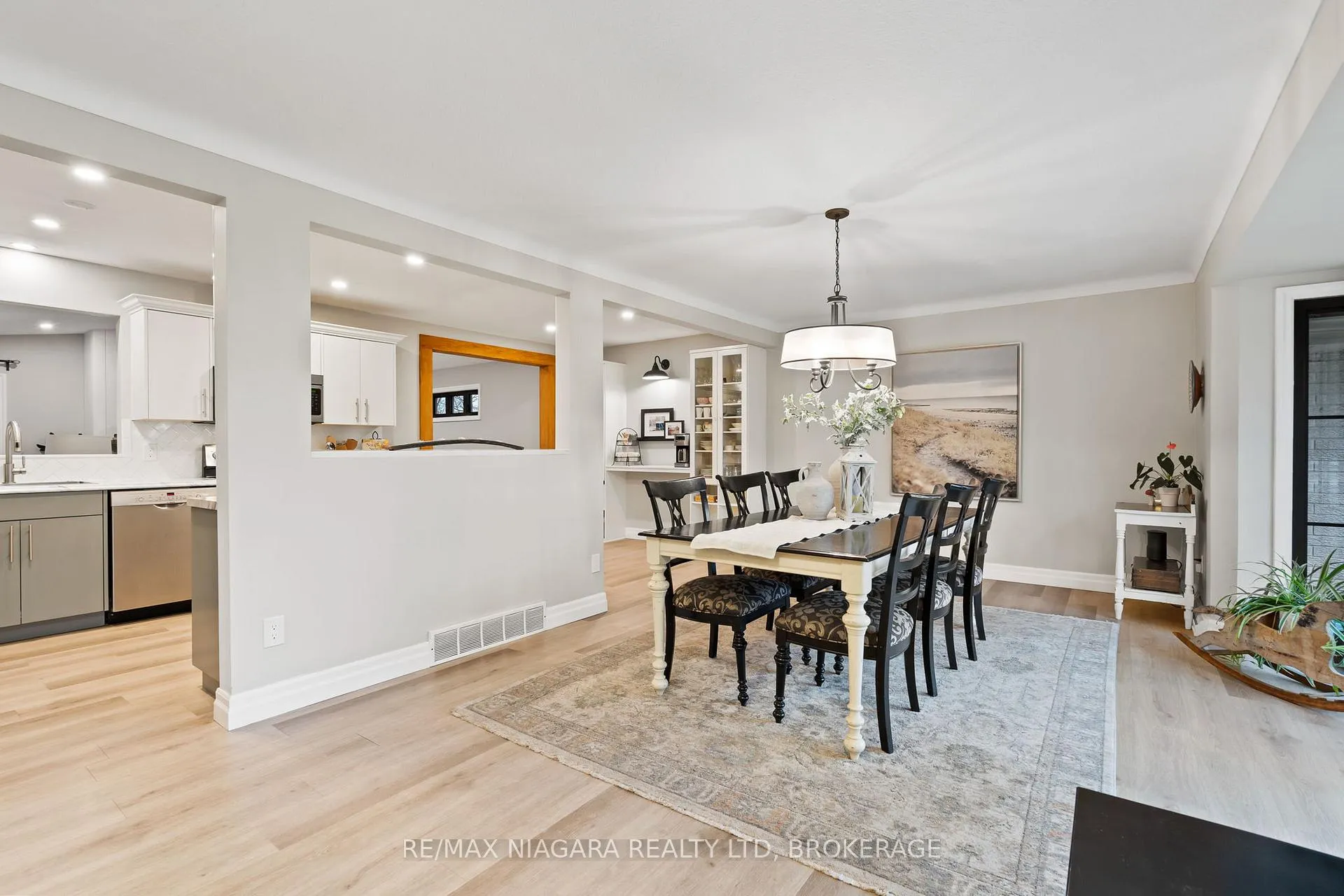Photo 8 of 7 King's Grant Road, St. Catharines, Lakeshore — HOMEH