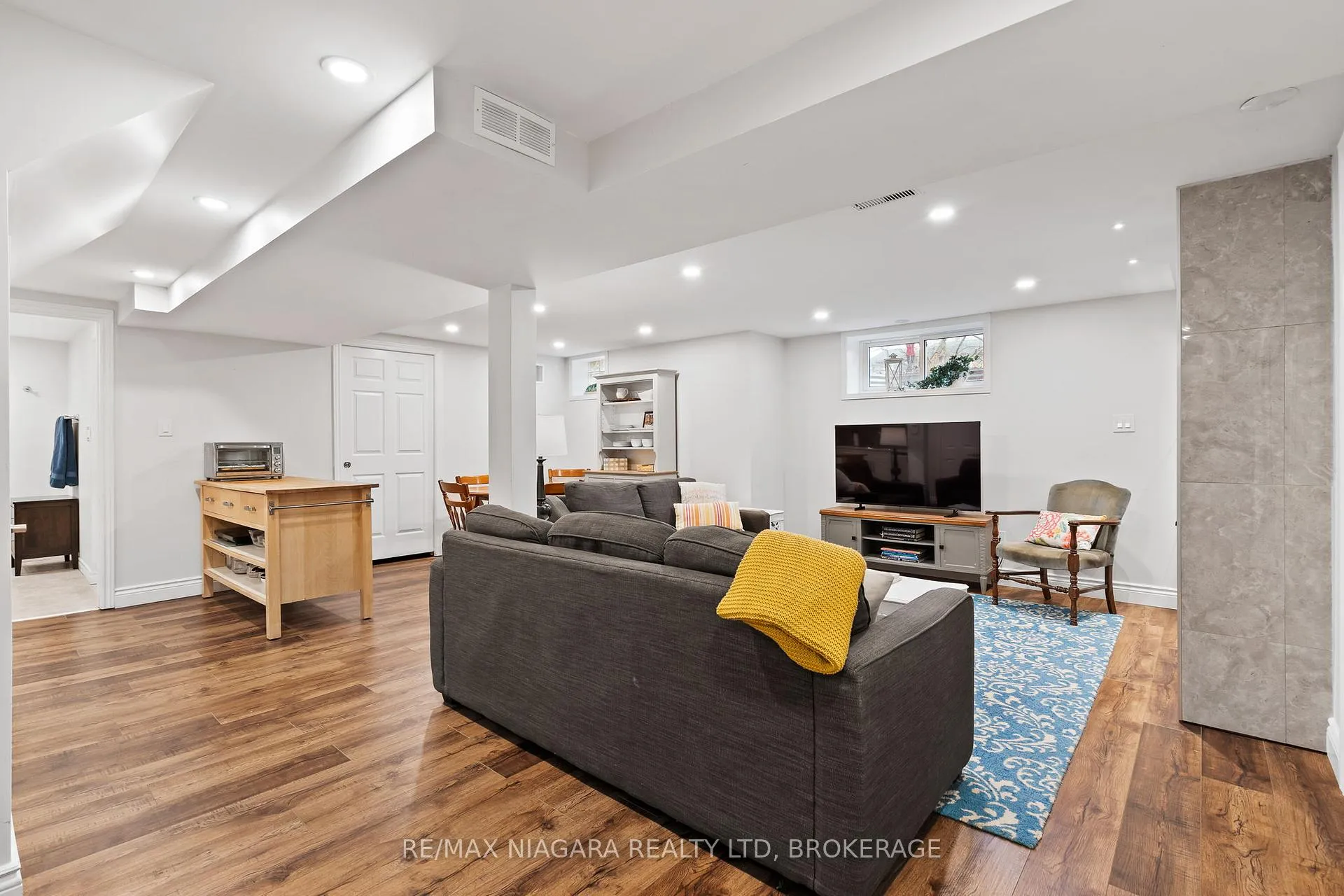 Photo 22 of 7 King's Grant Road, St. Catharines, Lakeshore — HOMEH