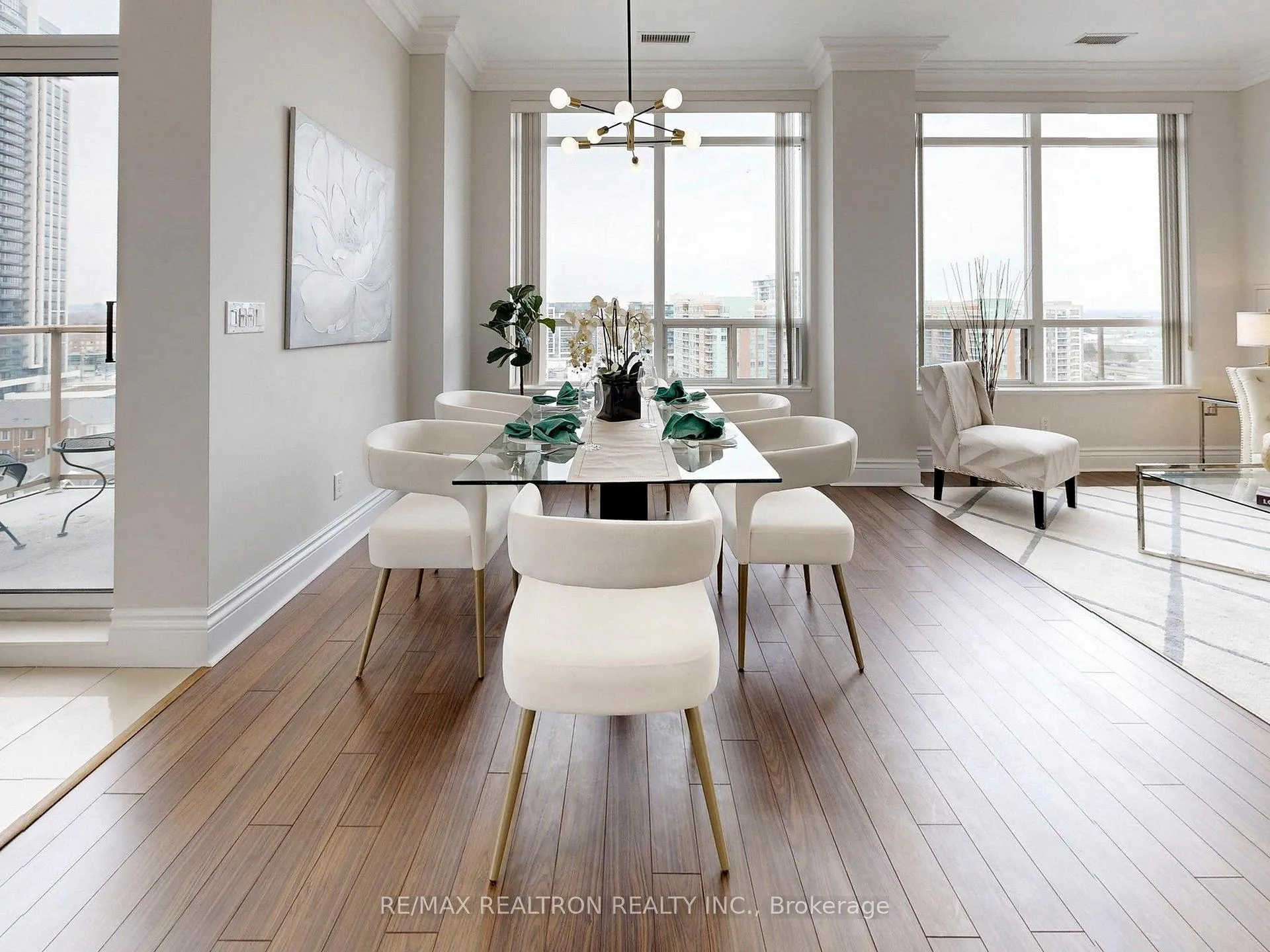 Photo 15 of Unit UPH11, 37 Galleria Parkway, Markham, Commerce Valley — HOMEH