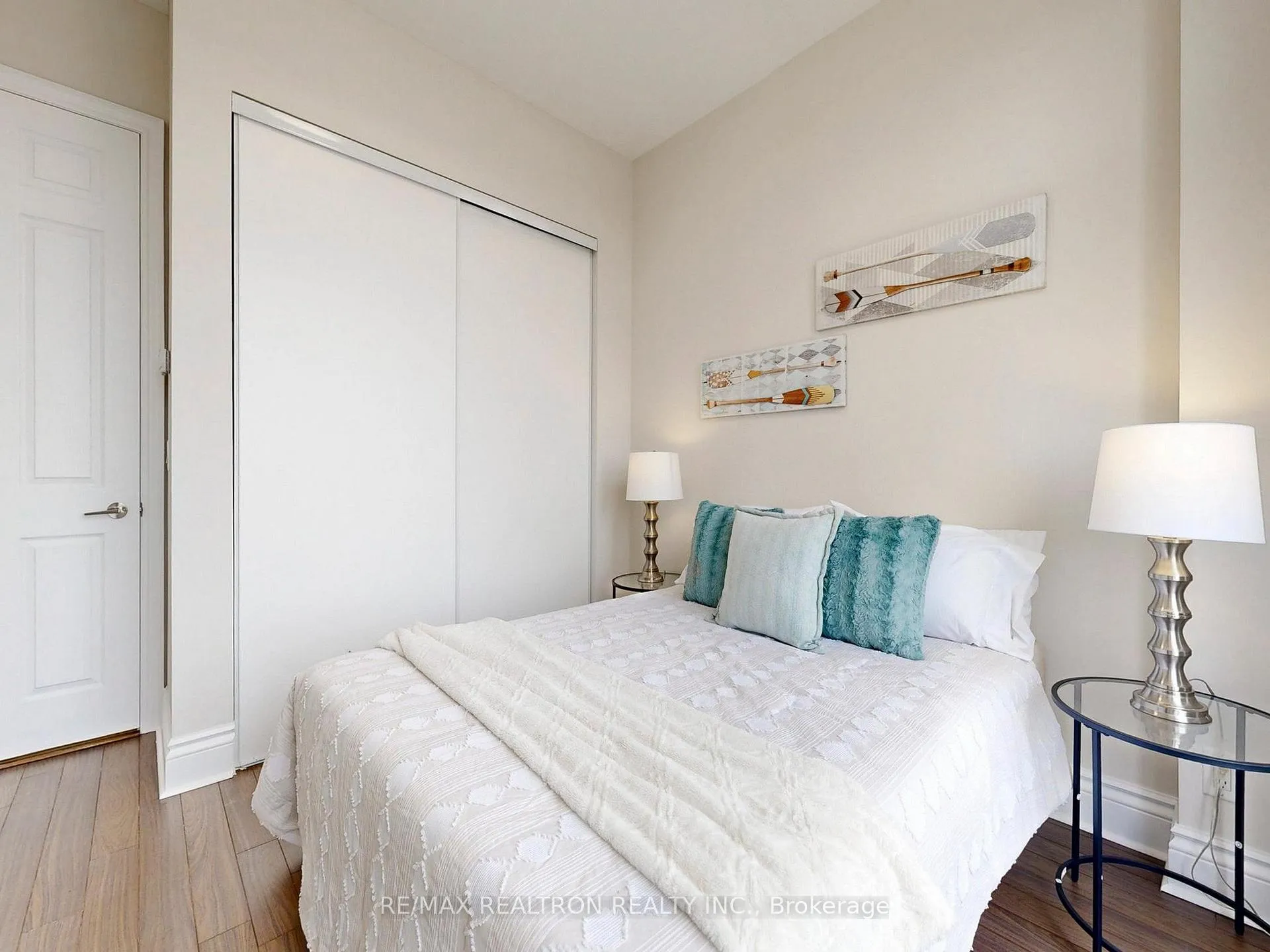 Photo 27 of Unit UPH11, 37 Galleria Parkway, Markham, Commerce Valley — HOMEH