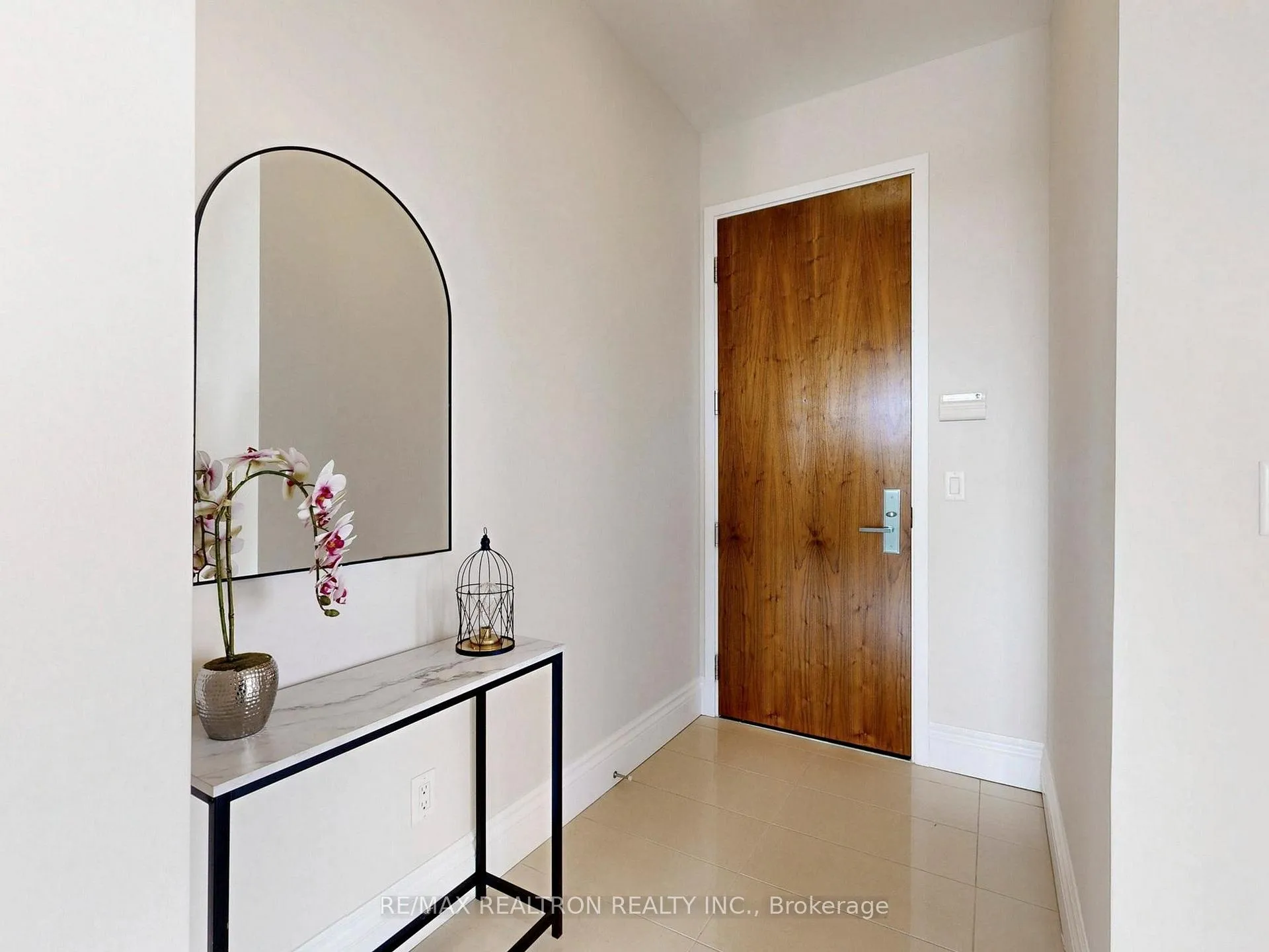 Photo 32 of Unit UPH11, 37 Galleria Parkway, Markham, Commerce Valley — HOMEH
