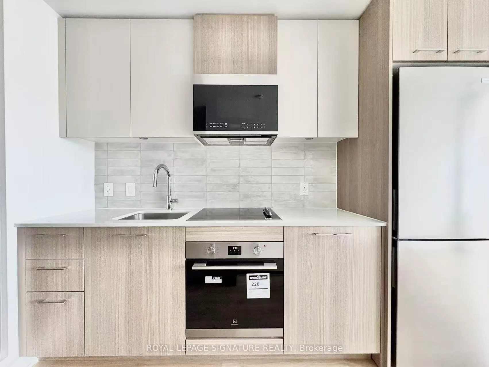 Photo 4 of Unit 635, 30 Dreamers Way, Toronto, Regent Park — HOMEH
