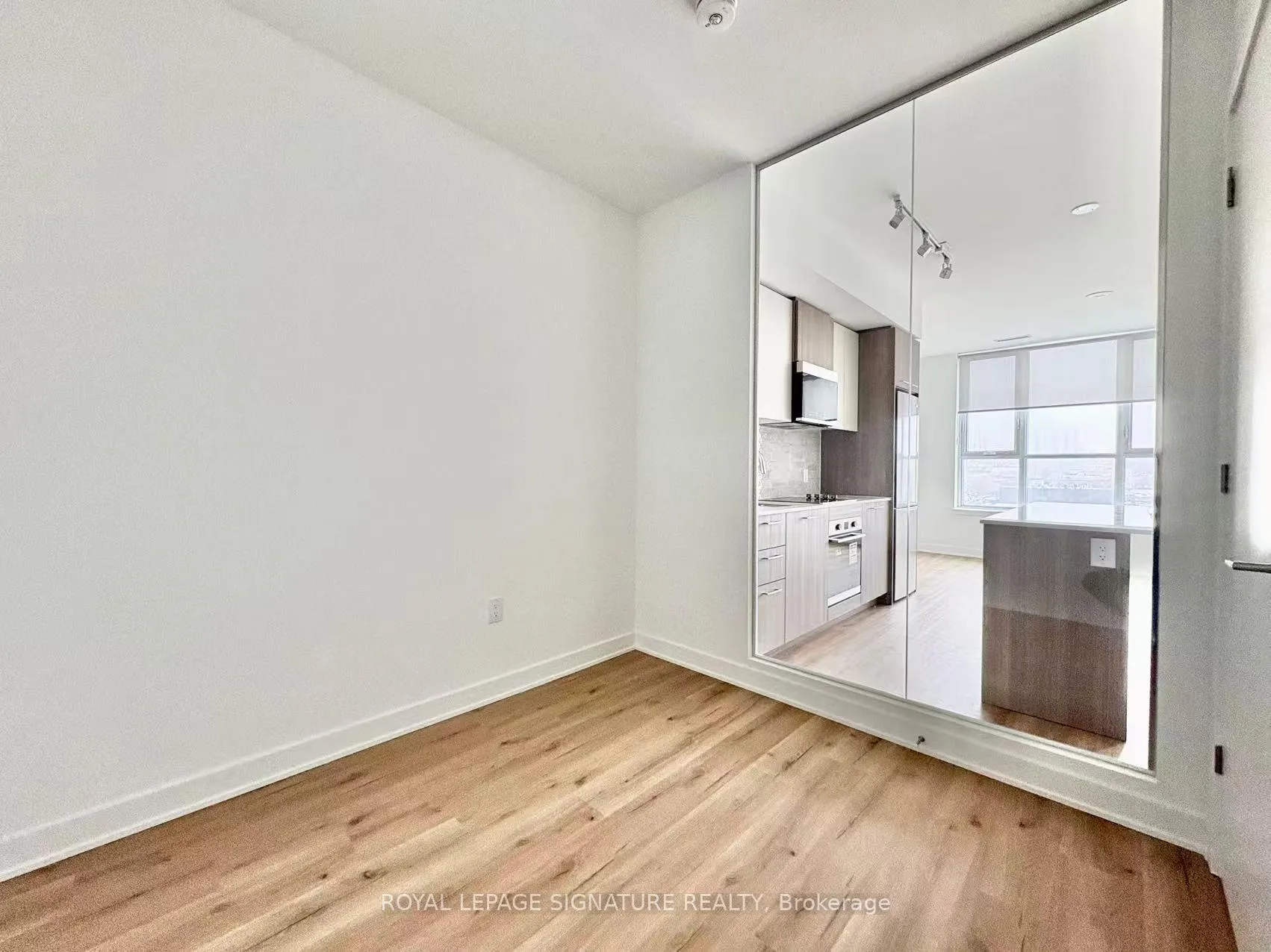 Photo 6 of Unit 635, 30 Dreamers Way, Toronto, Regent Park — HOMEH