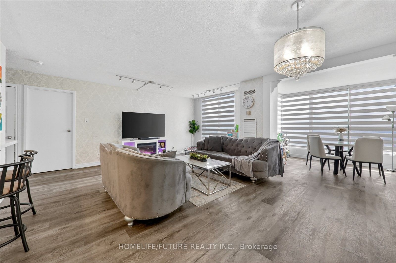 Photo 16 of Unit 702, 8 Silver Bell Grove, Etobicoke, West Humber-Clairville — HOMEH