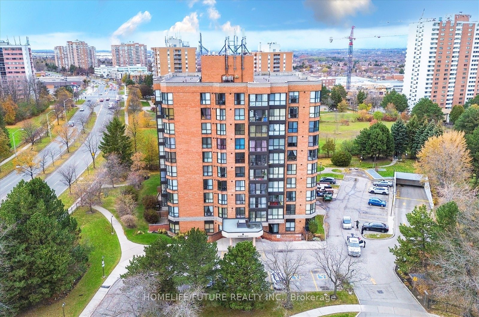 Photo 3 of Unit 702, 8 Silver Bell Grove, Etobicoke, West Humber-Clairville — HOMEH