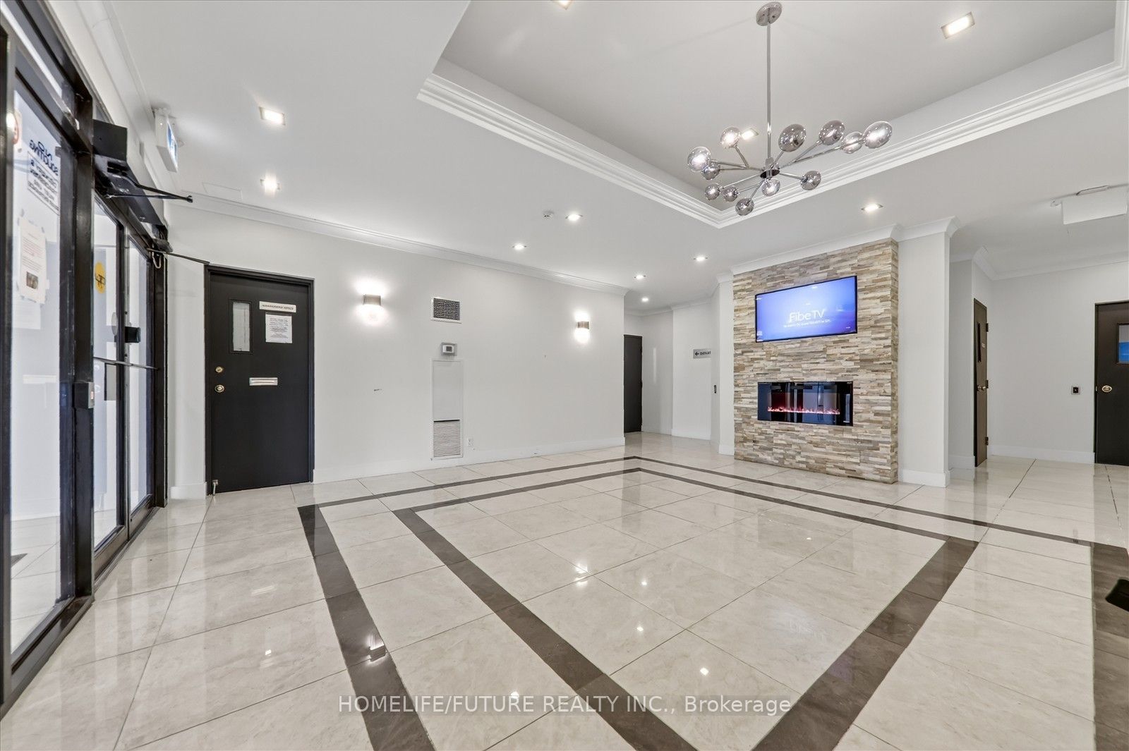 Photo 6 of Unit 702, 8 Silver Bell Grove, Etobicoke, West Humber-Clairville — HOMEH
