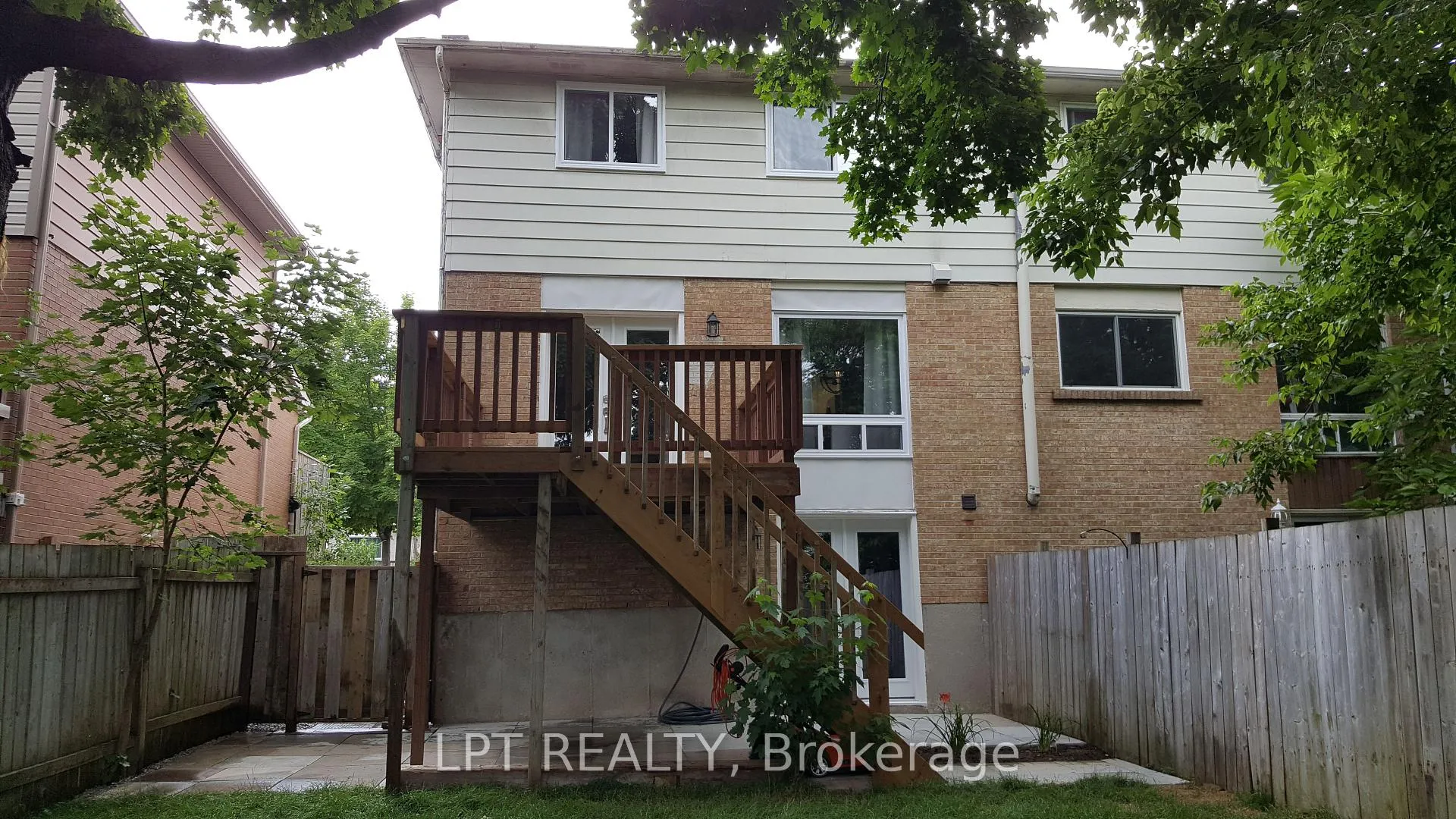 Photo 5 of Unit Lower, 70-A Chaucer Crescent, Barrie, Letitia Heights — HOMEH