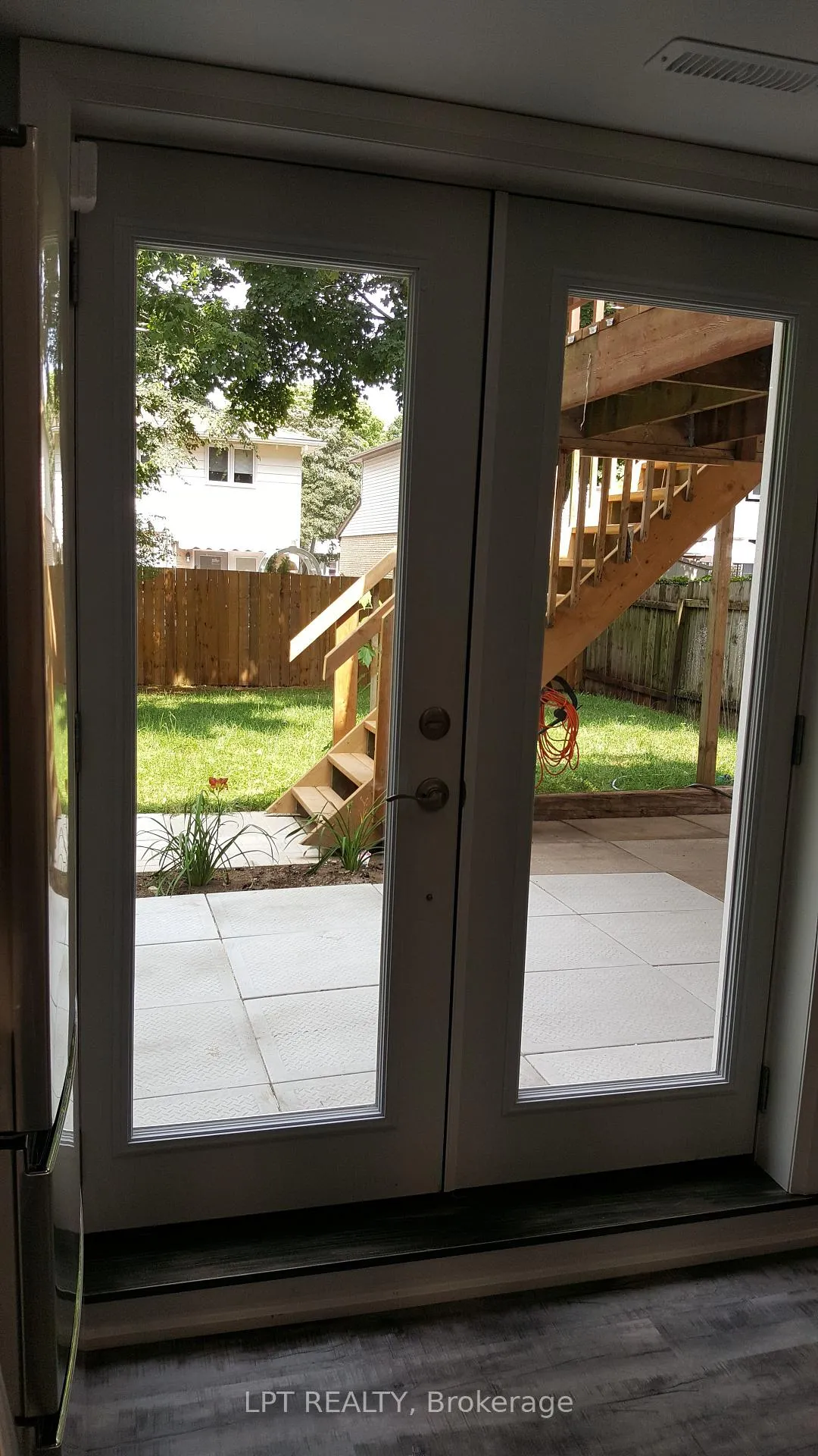 Photo 7 of Unit Lower, 70-A Chaucer Crescent, Barrie, Letitia Heights — HOMEH