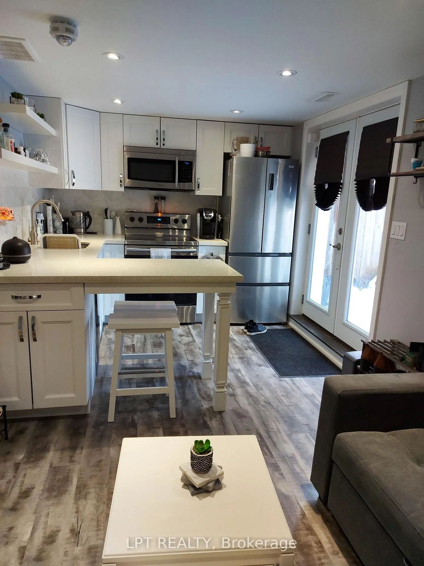 Photo 9 of Unit Lower, 70-A Chaucer Crescent, Barrie, Letitia Heights — HOMEH