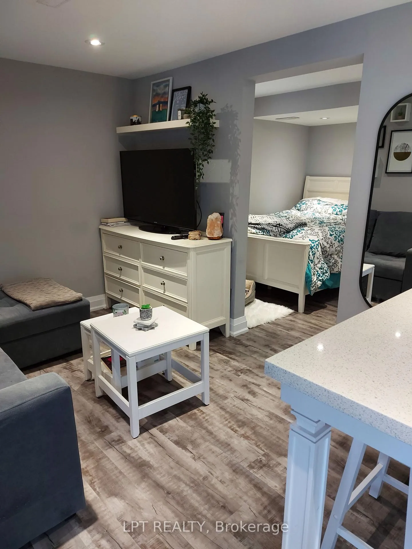Photo 11 of Unit Lower, 70-A Chaucer Crescent, Barrie, Letitia Heights — HOMEH