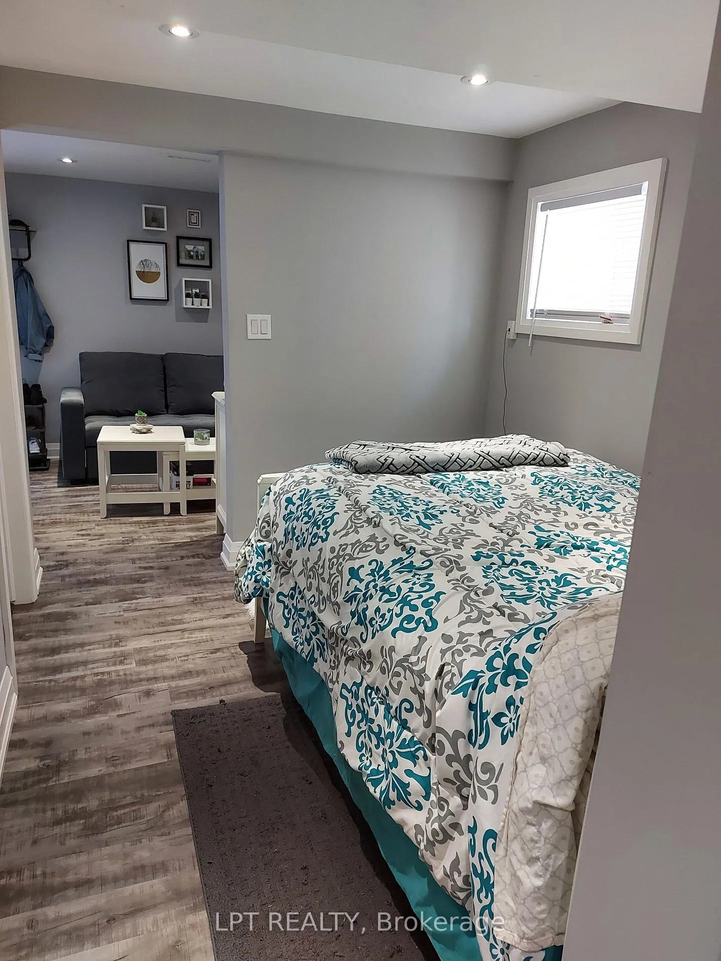Photo 12 of Unit Lower, 70-A Chaucer Crescent, Barrie, Letitia Heights — HOMEH