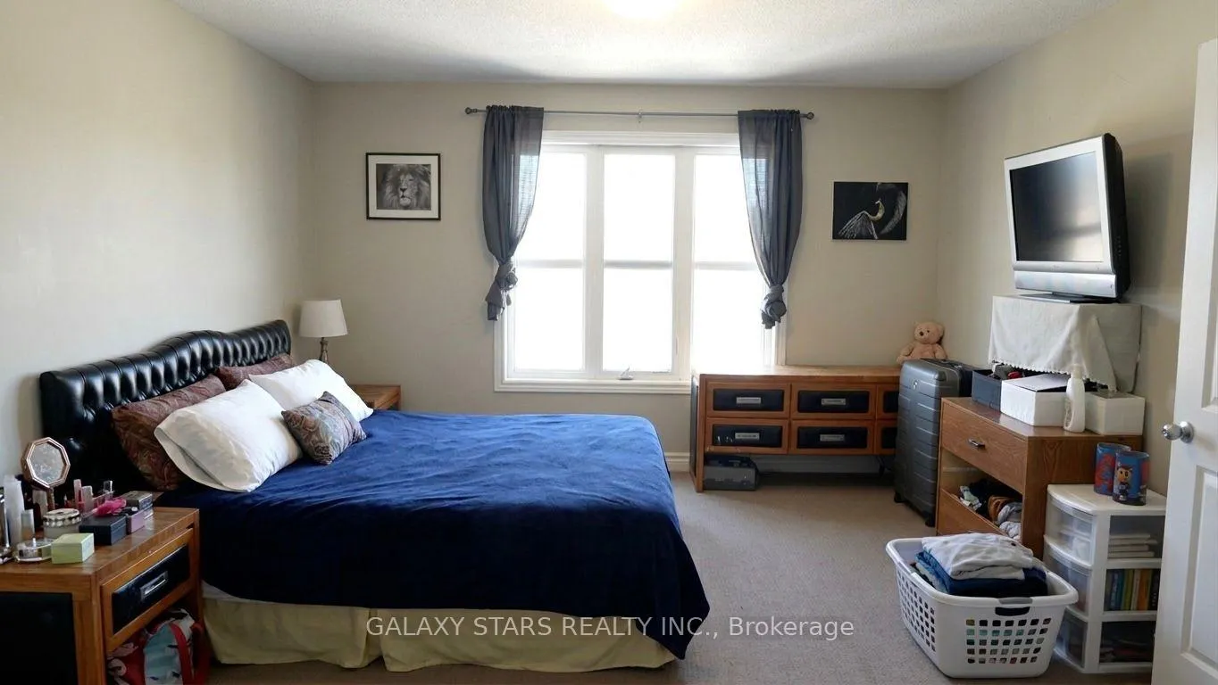 Photo 3 of 253 Infusion Private, Ottawa, Barrhaven - Strandherd — HOMEH