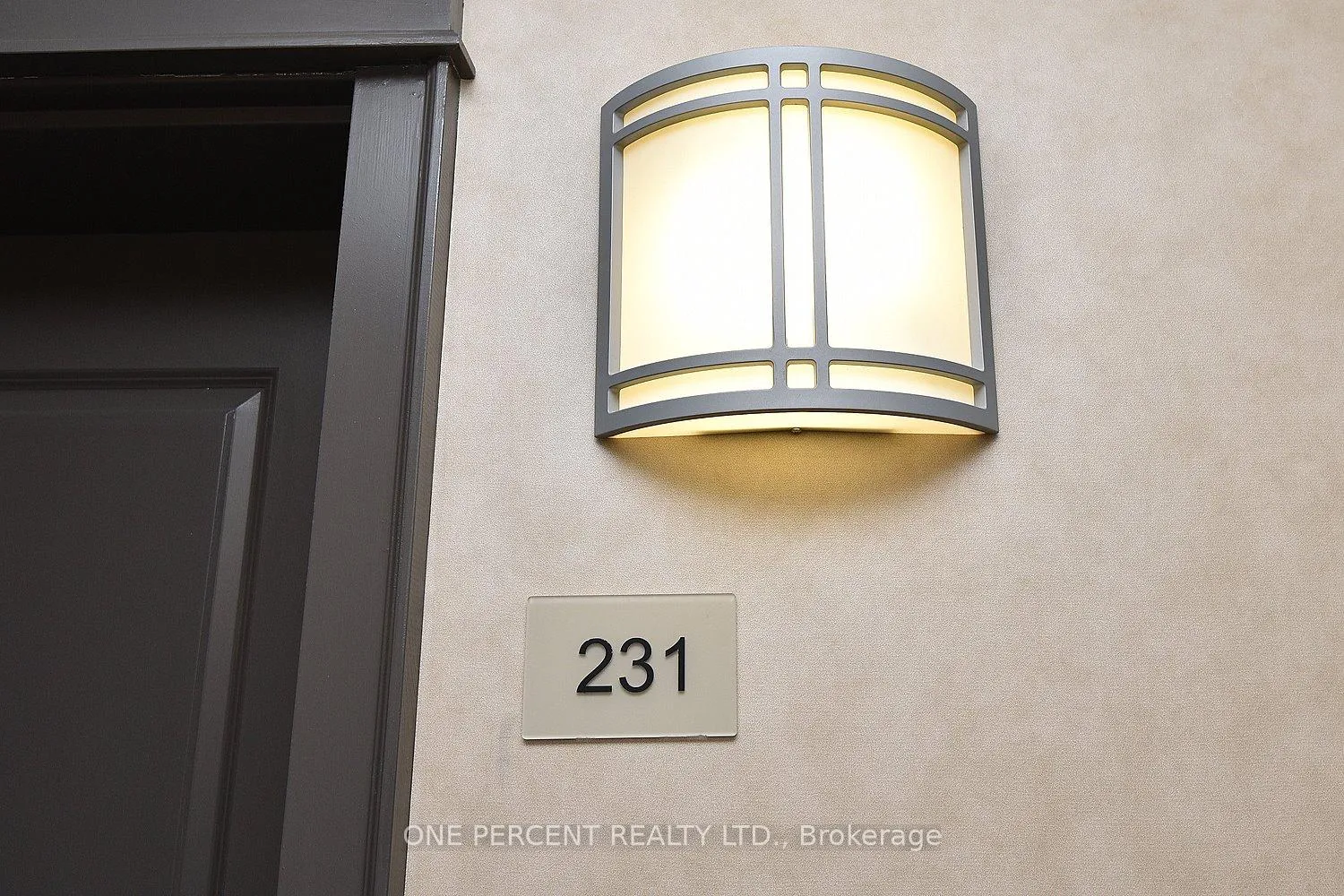 Photo 3 of Unit 231, 5317 Upper Middle Road, Burlington, Orchard — HOMEH