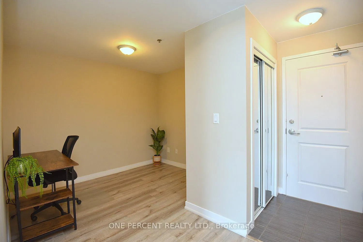 Photo 15 of Unit 231, 5317 Upper Middle Road, Burlington, Orchard — HOMEH