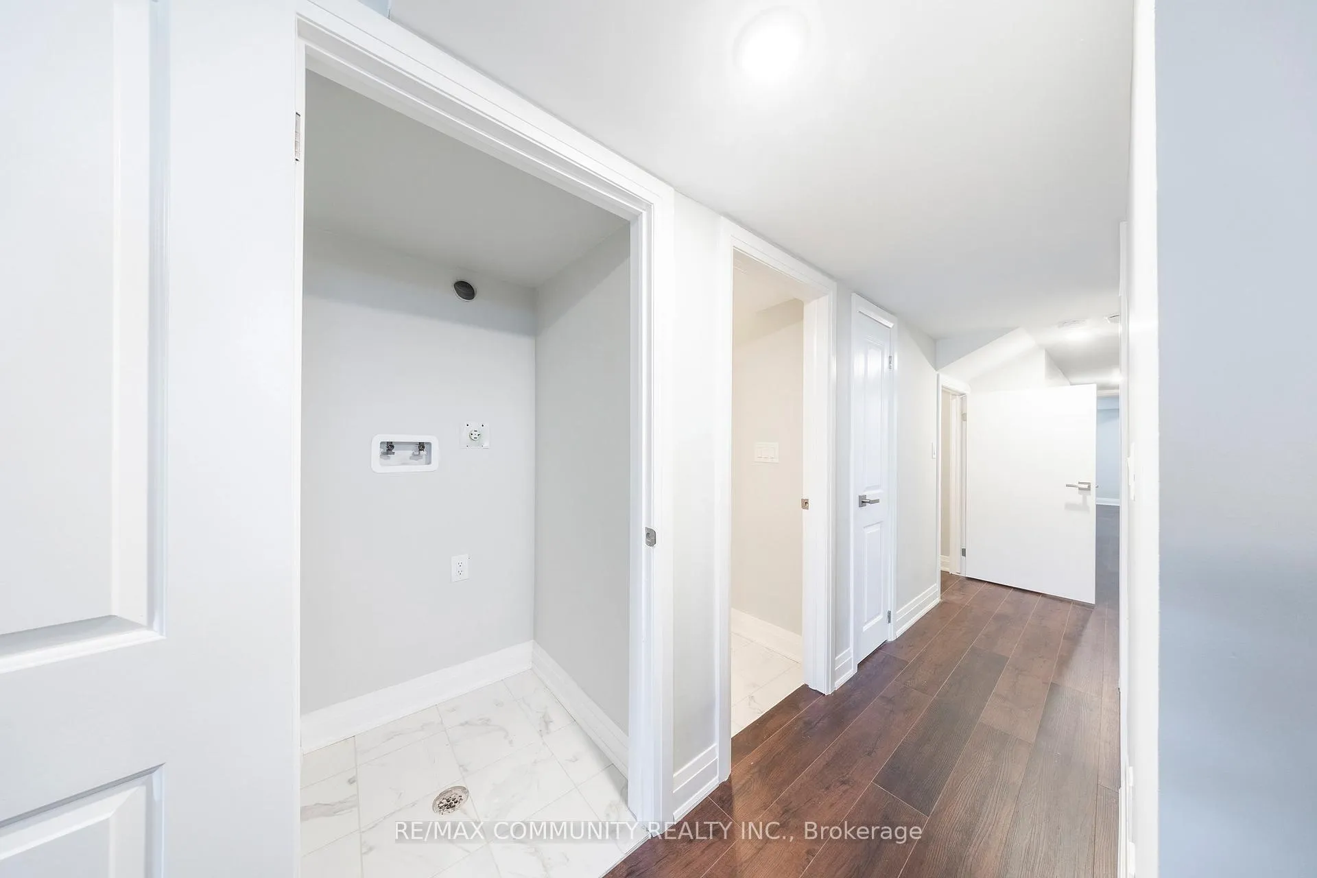 Photo 10 of 1089 Orenda Street, Pickering, Rural Pickering — HOMEH