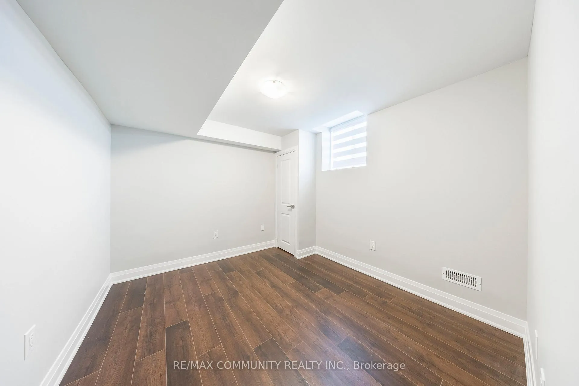 Photo 16 of 1089 Orenda Street, Pickering, Rural Pickering — HOMEH