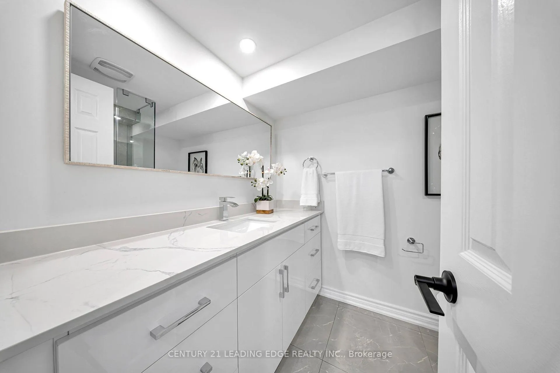 Photo 6 of Unit Bsmt, 1084 Willowdale Avenue, Oshawa, Donevan — HOMEH