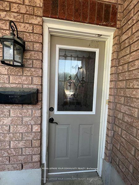 Photo 2 of 997 Leslie (Bsmt) Drive, Innisfil, Alcona — HOMEH