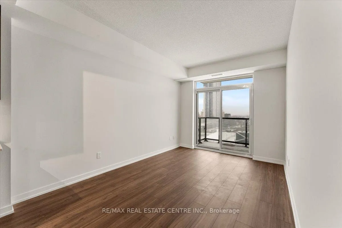 Photo 17 of Unit 1106, 55 Duke Street W, Kitchener, City Commercial Core — HOMEH