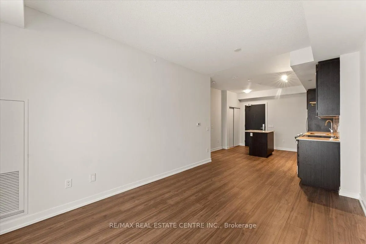 Photo 19 of Unit 1106, 55 Duke Street W, Kitchener, City Commercial Core — HOMEH