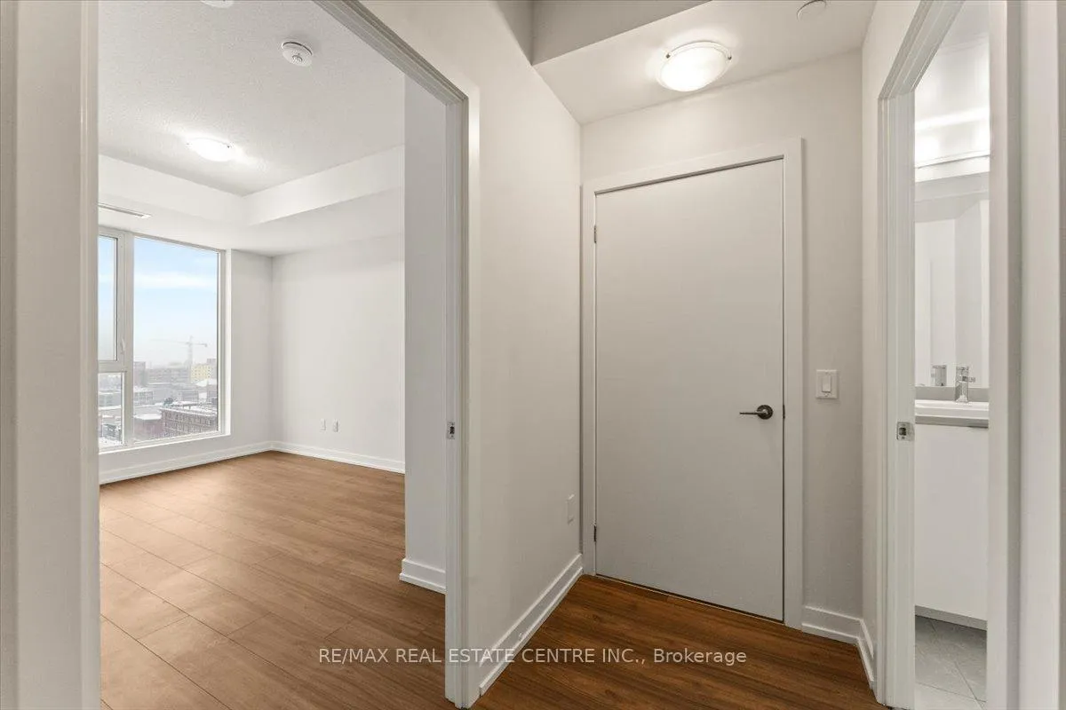 Photo 22 of Unit 1106, 55 Duke Street W, Kitchener, City Commercial Core — HOMEH