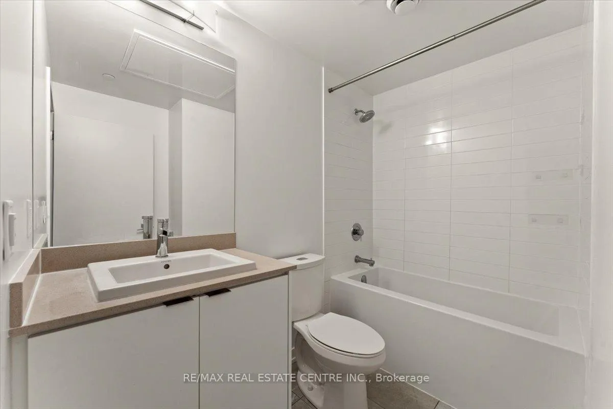 Photo 26 of Unit 1106, 55 Duke Street W, Kitchener, City Commercial Core — HOMEH