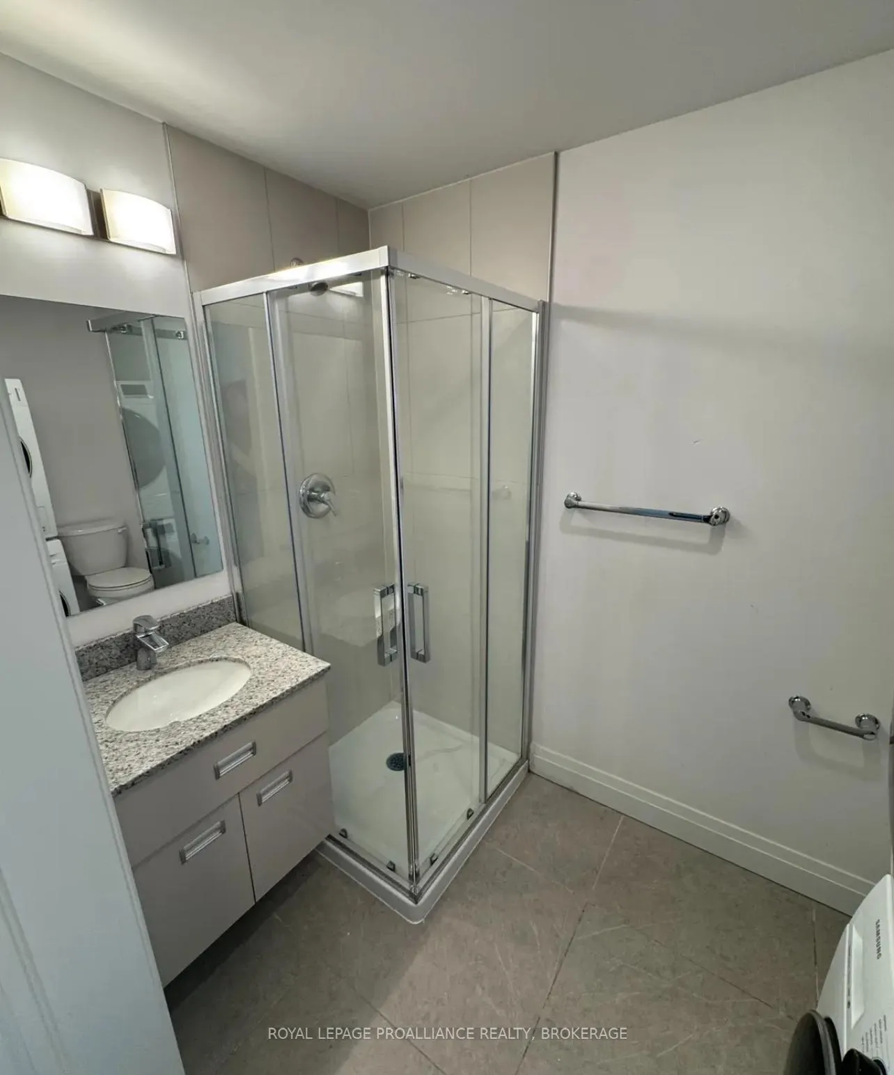 Photo 2 of Unit 1002, 652 Princess Street, Kingston, Central City East — HOMEH
