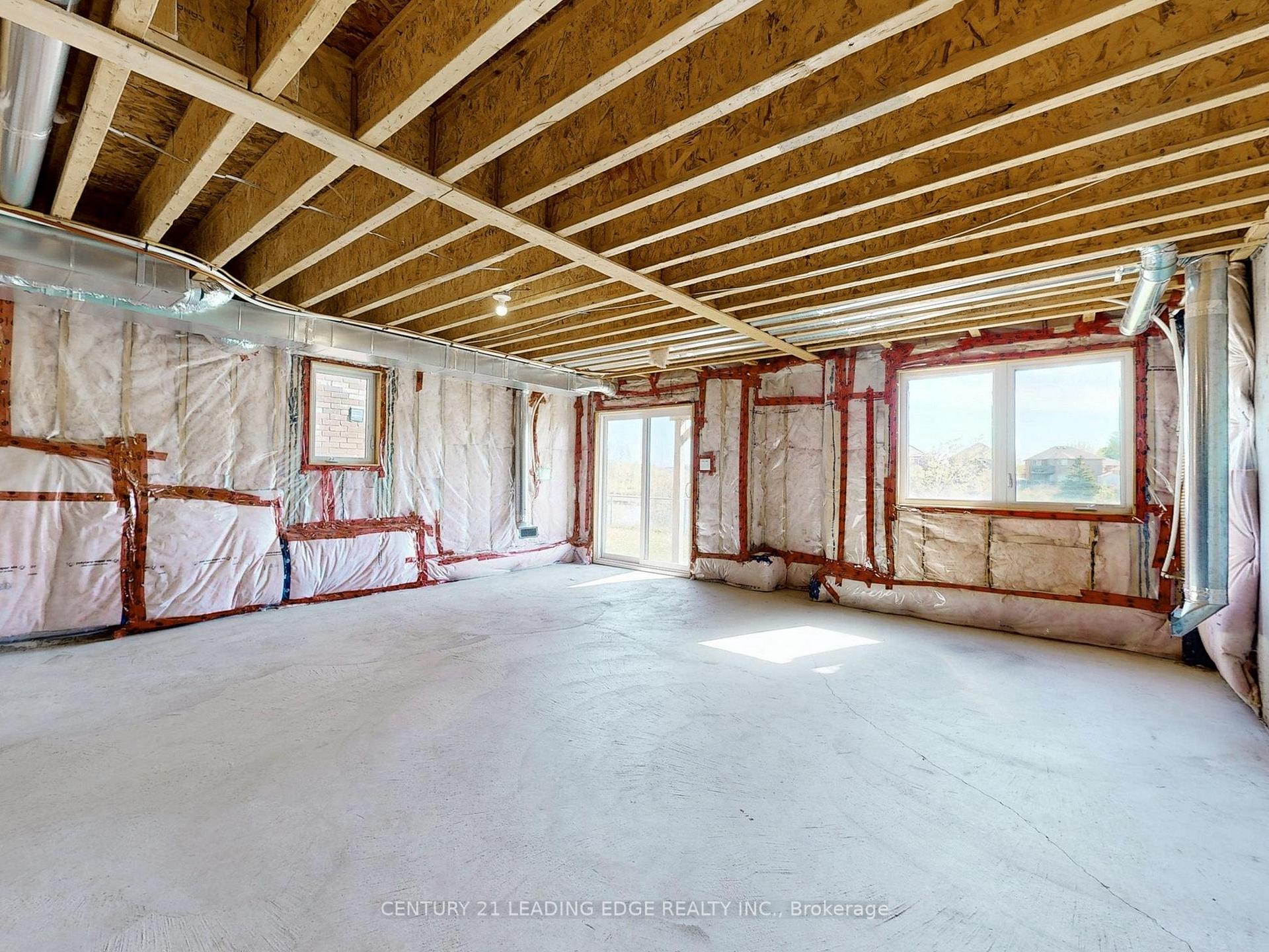 Photo 25 of 2023 Mullen Street, Innisfil, Alcona — HOMEH