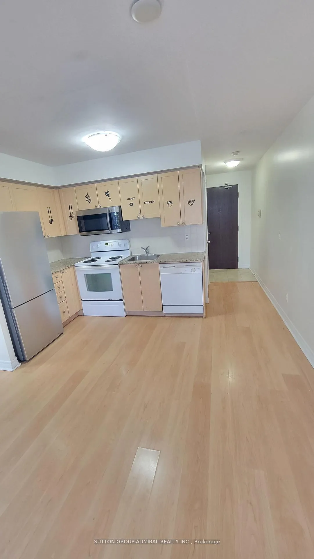 Photo 6 of Unit 201, 15 North Park Road, Vaughan, Beverley Glen — HOMEH