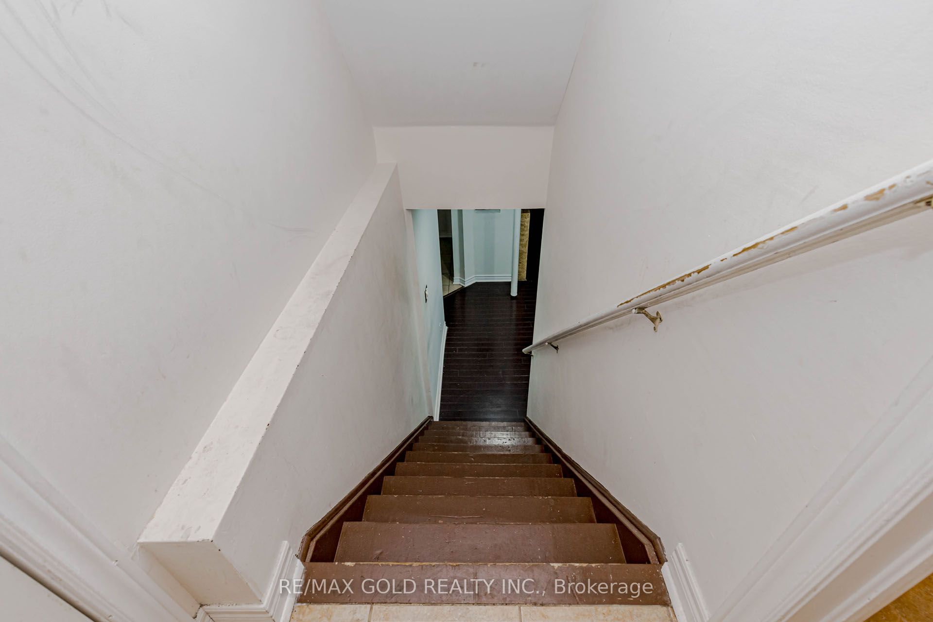 Photo 37 of 64 Mossgrove Crescent, Brampton, Northwest Sandalwood Parkway — HOMEH